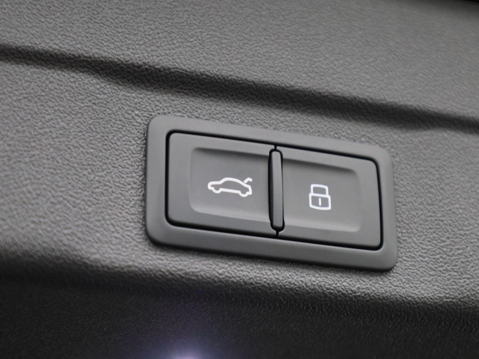 Audi-A6-image-13