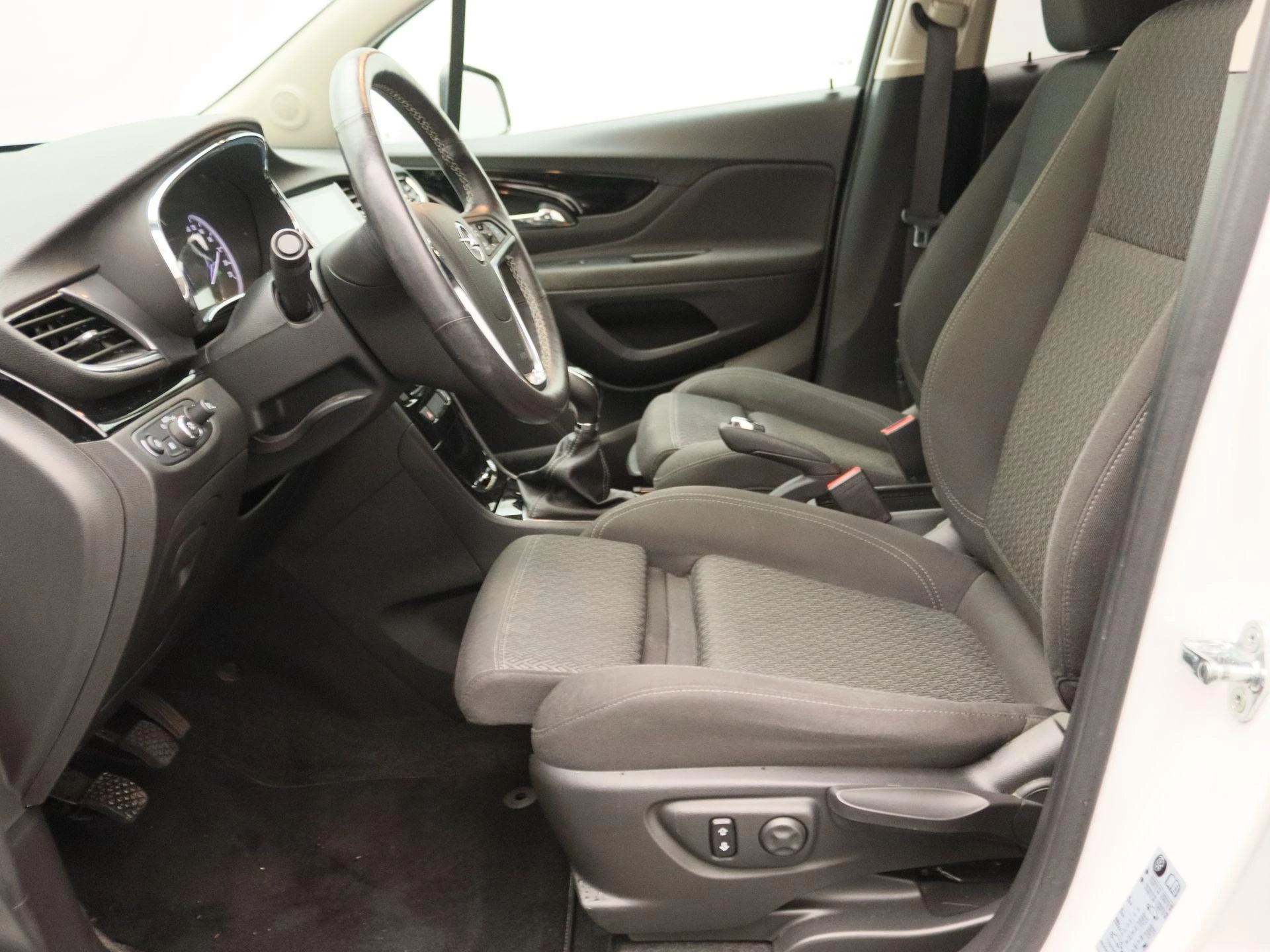 Opel-Mokka X-image-11