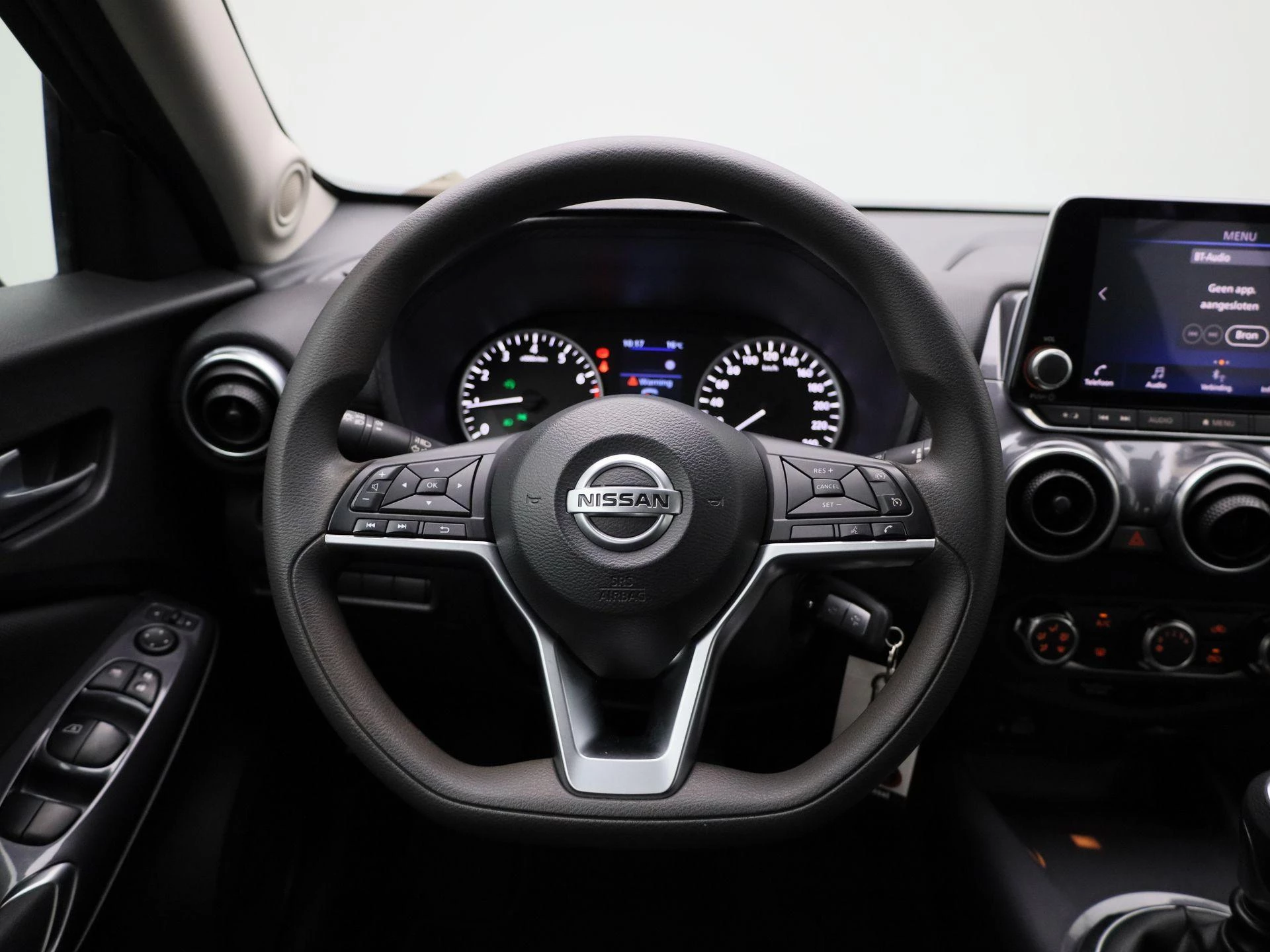 Nissan-Juke-image-6