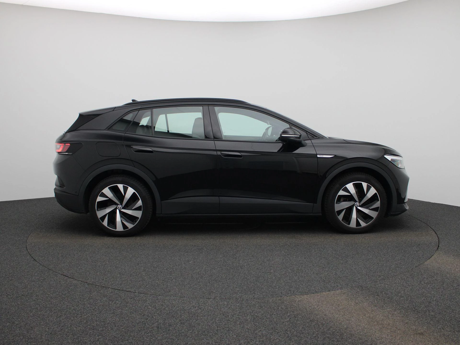 Volkswagen-ID.4-image-4