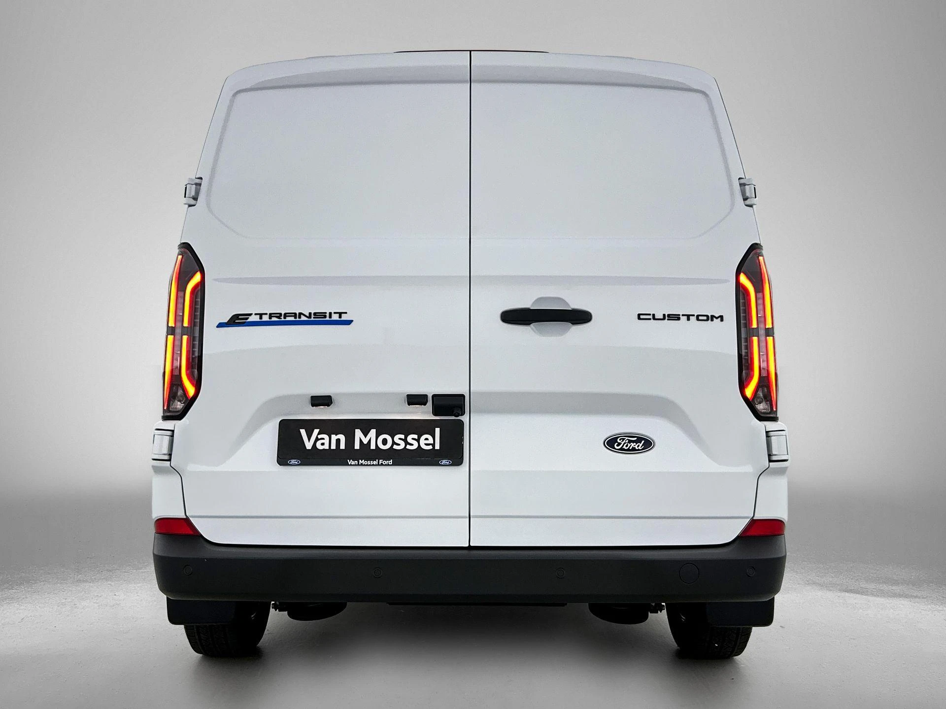 Ford Transit Custom 340 L2H1 Trend 65 kWh