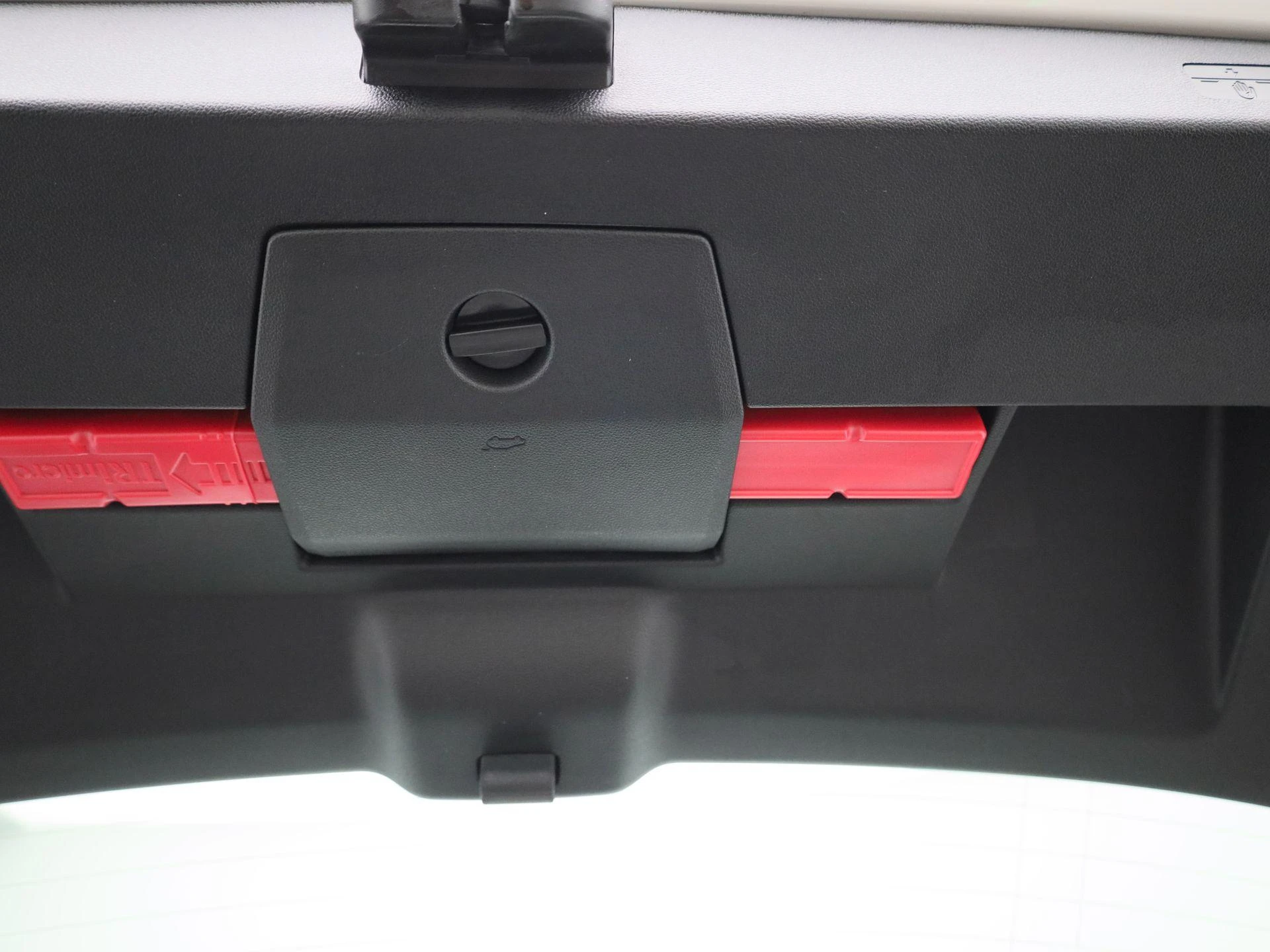 Volkswagen-Polo-image-11