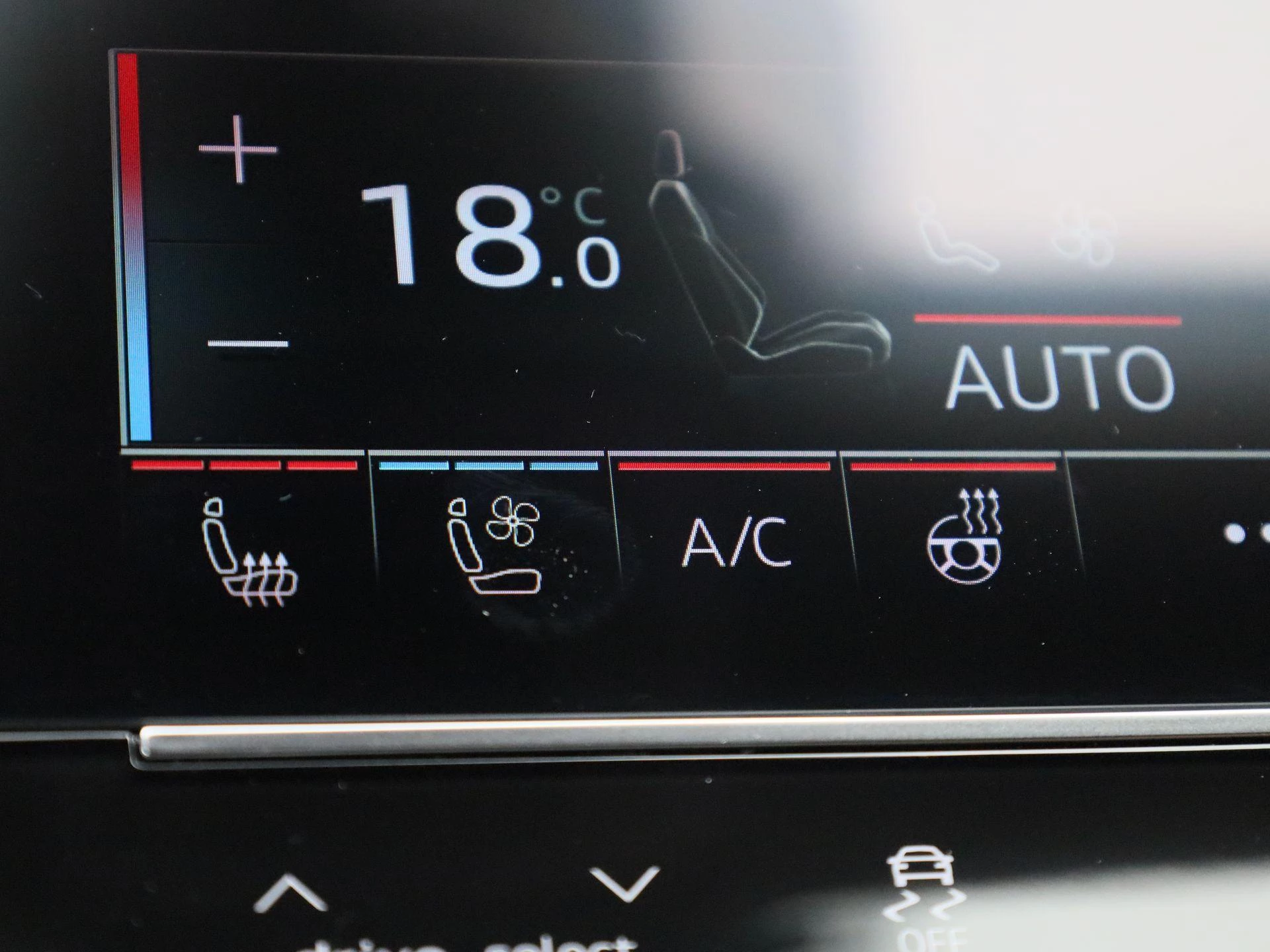 Audi A8 60 TFSI e quattro Lang 340 PK
