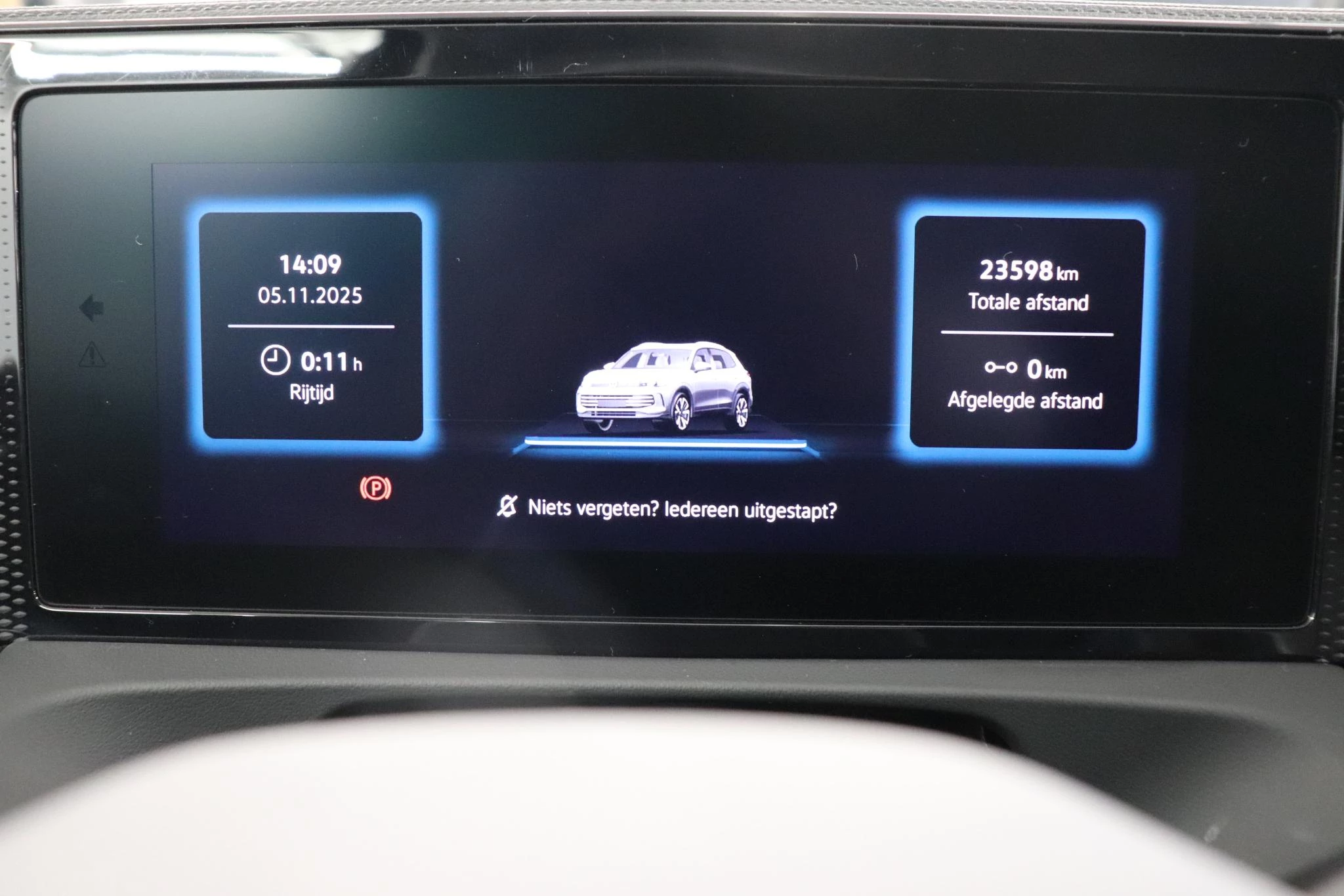 Volkswagen-Tiguan-image-17