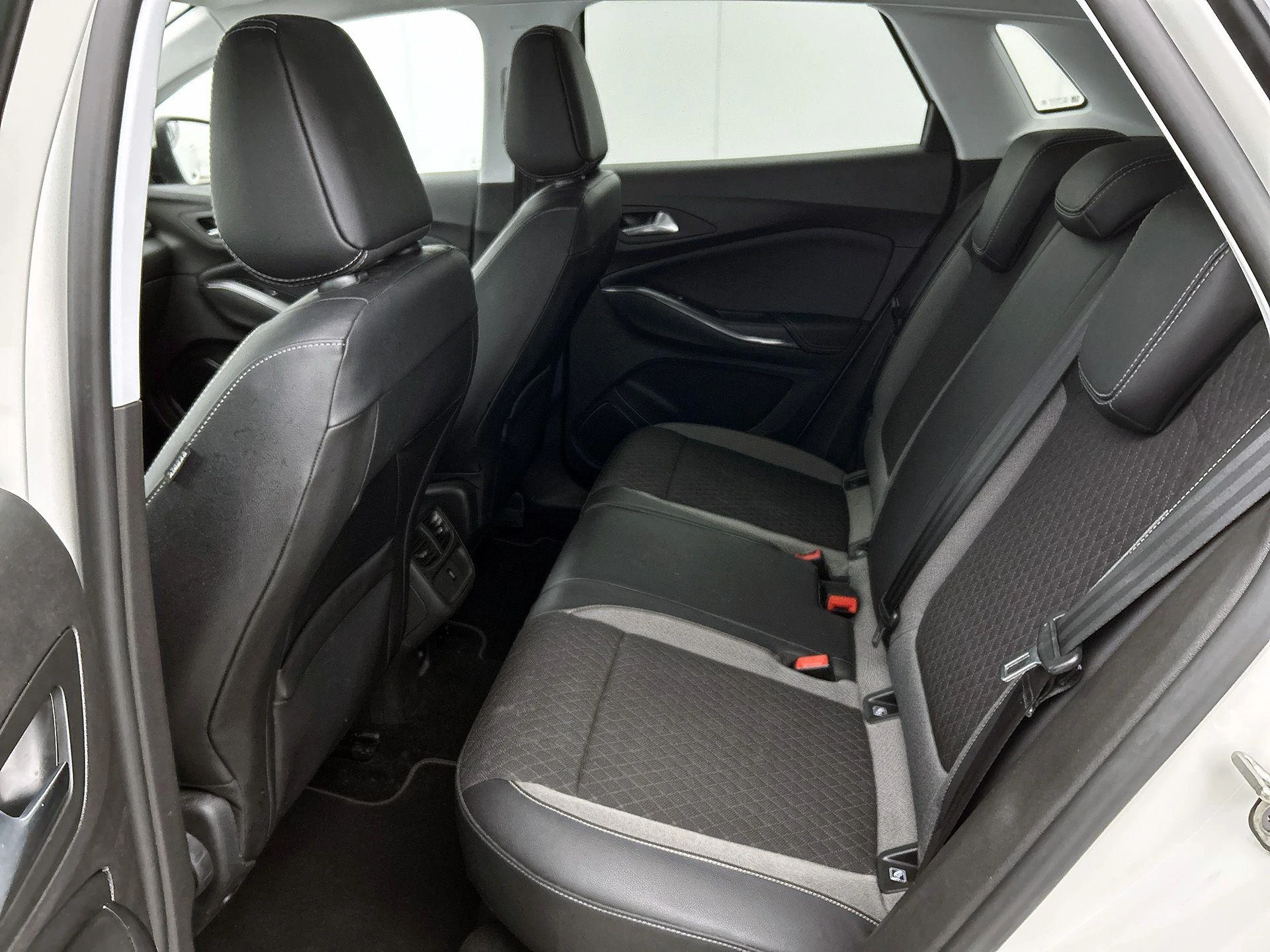 Opel-Grandland X-image-25