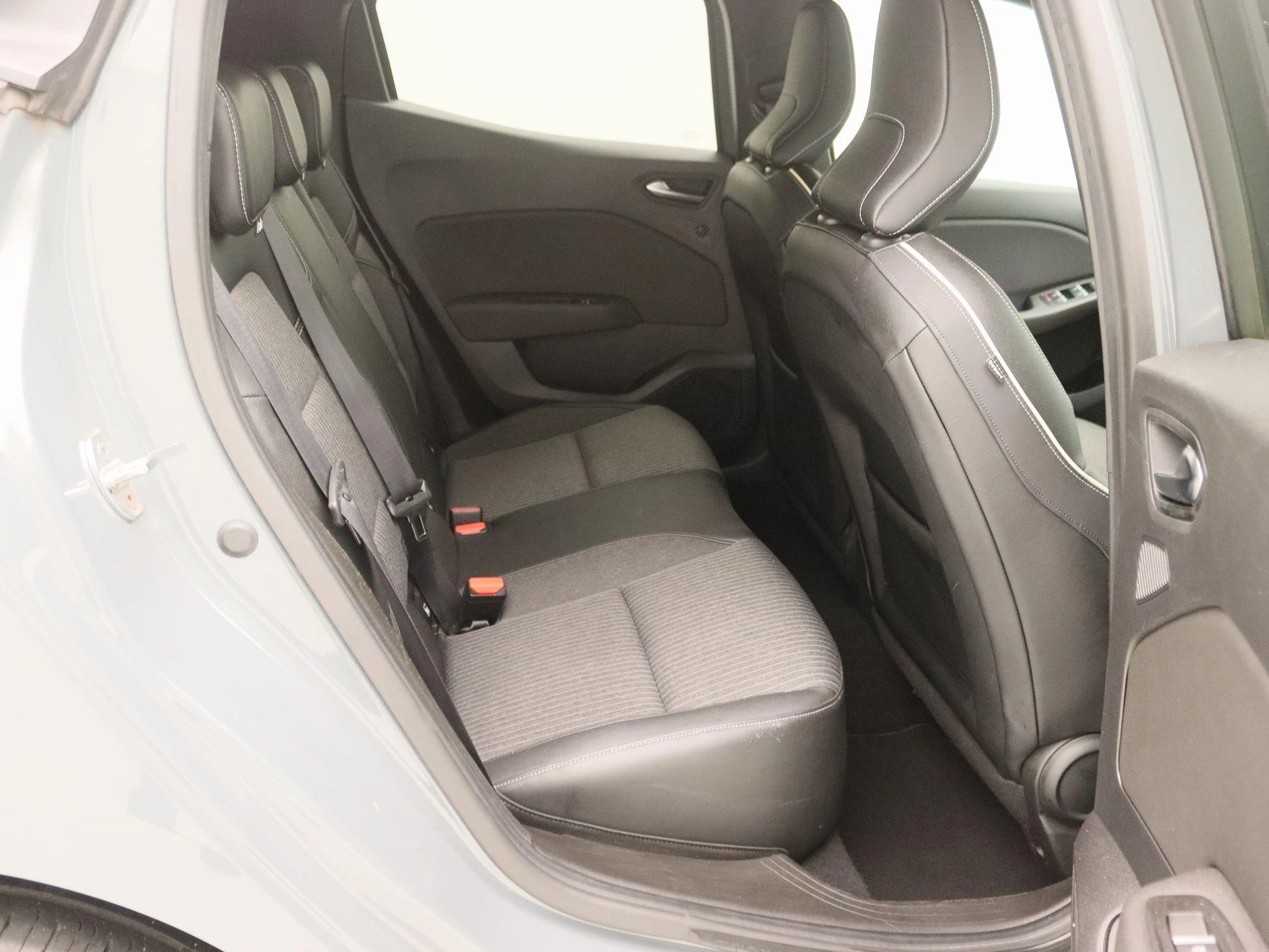 Renault Clio TCe 130 EDC Automaat Intens