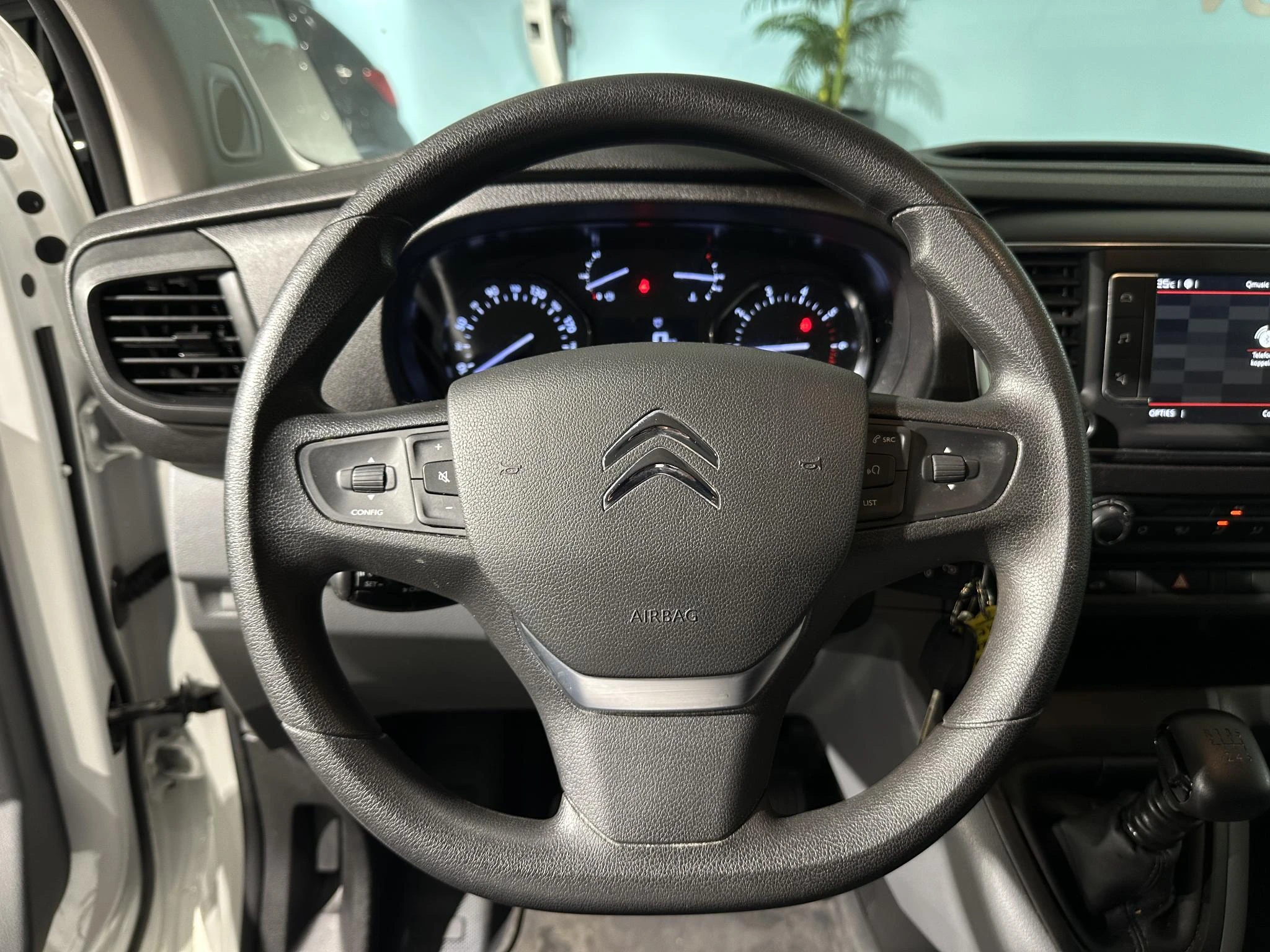 Citroën-Jumpy-image-15