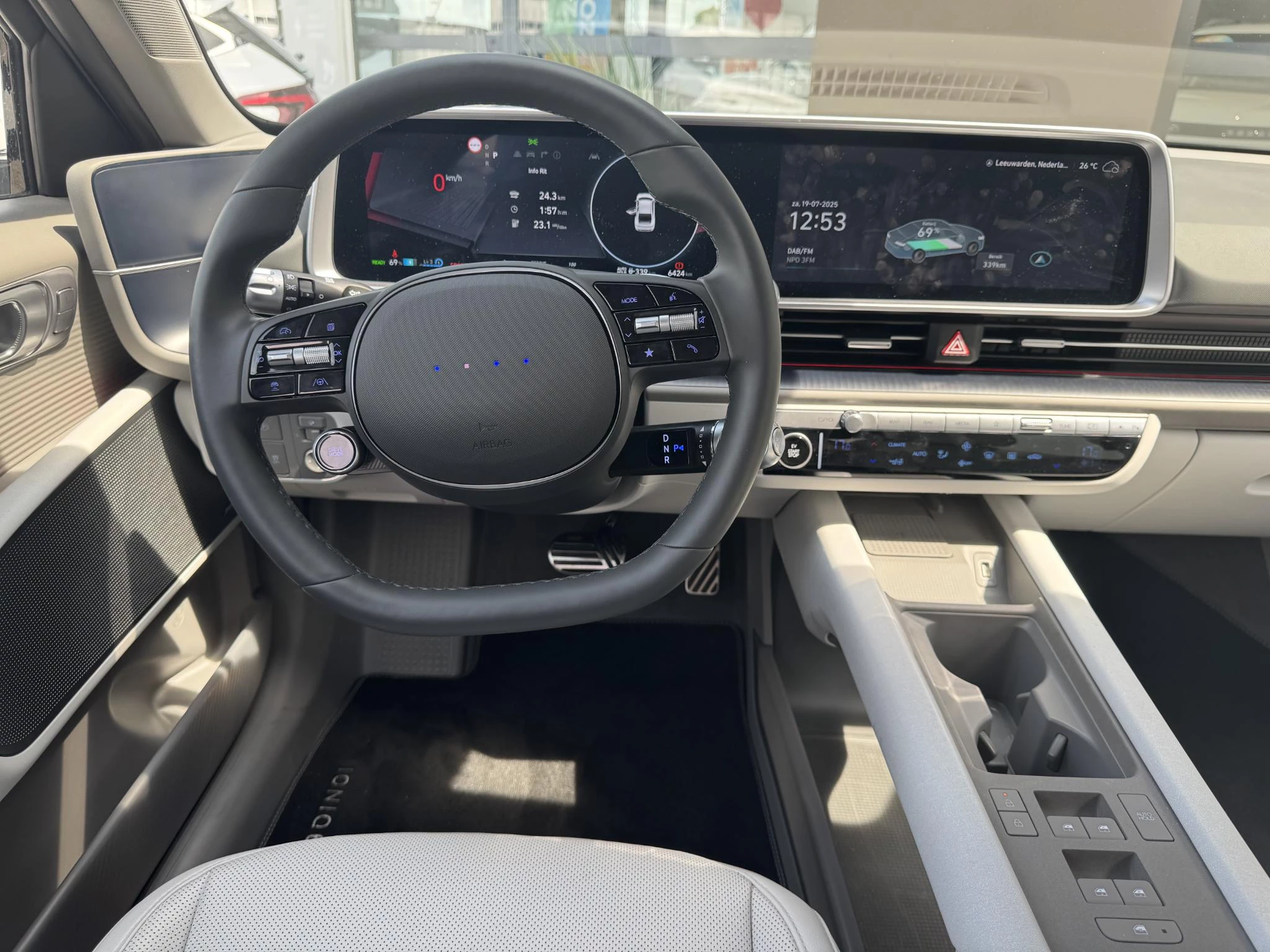 Hyundai-IONIQ 6-image-10