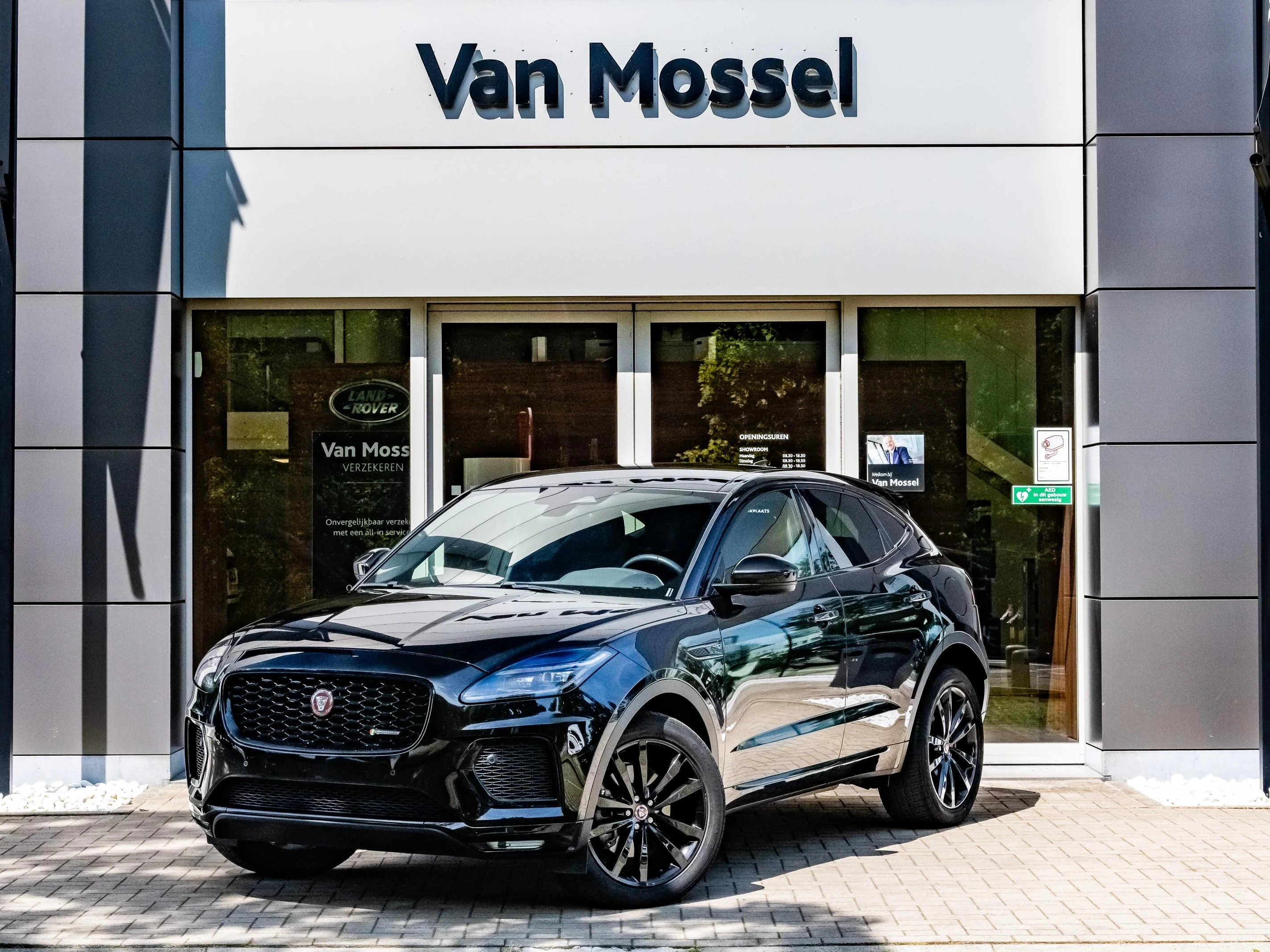 Jaguar-E-PACE-image-0