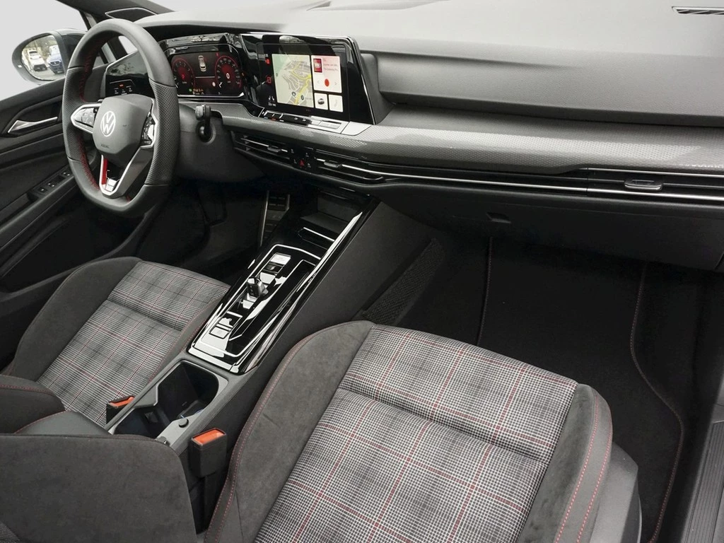 Volkswagen Golf GTI 2,0 l TSI 180 kW 7-DSG GTI