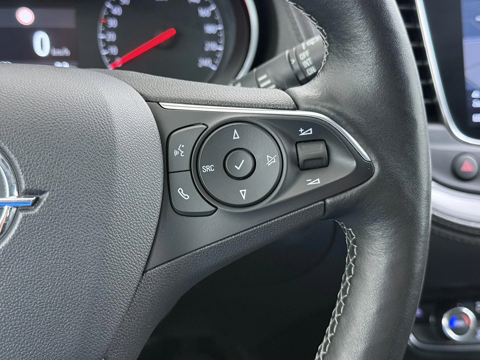 Opel-Grandland X-image-26