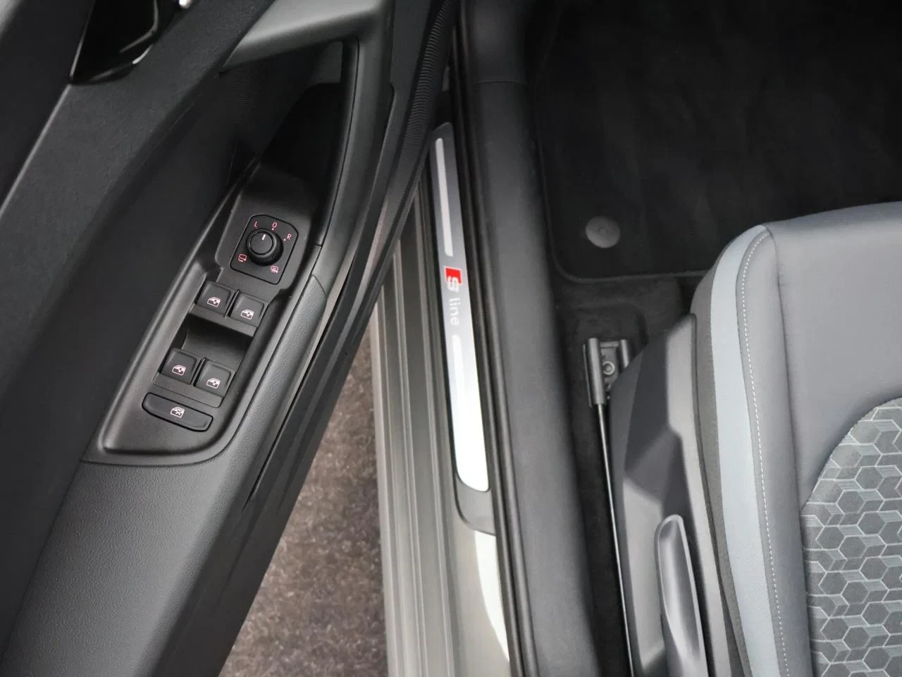 Audi-A1 Sportback-image-4