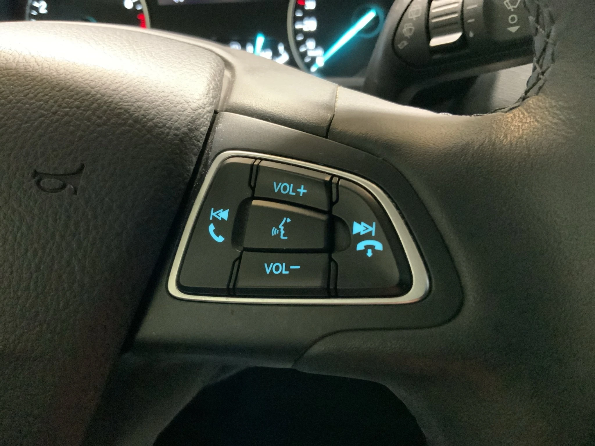 Ford-EcoSport-image-17
