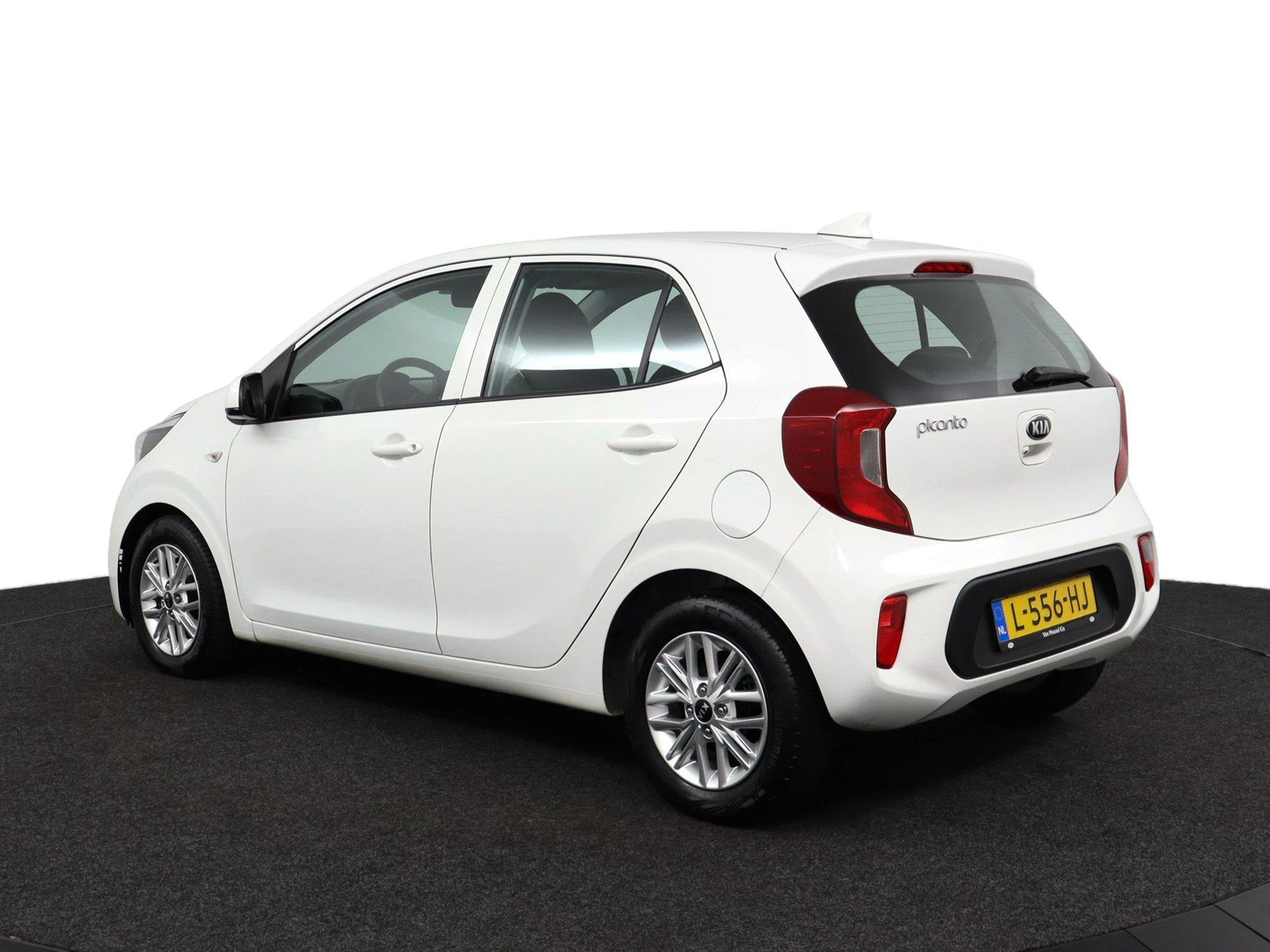 Kia Picanto 1.0 DPi DynamicLine Automat |