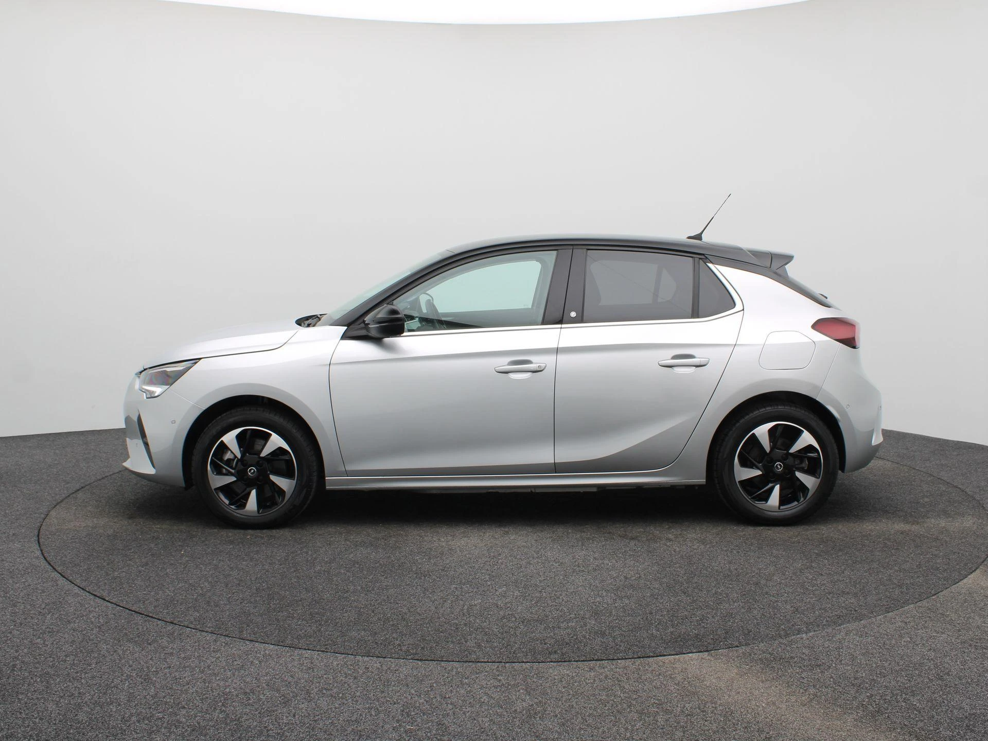 Opel-Corsa-e-image-3