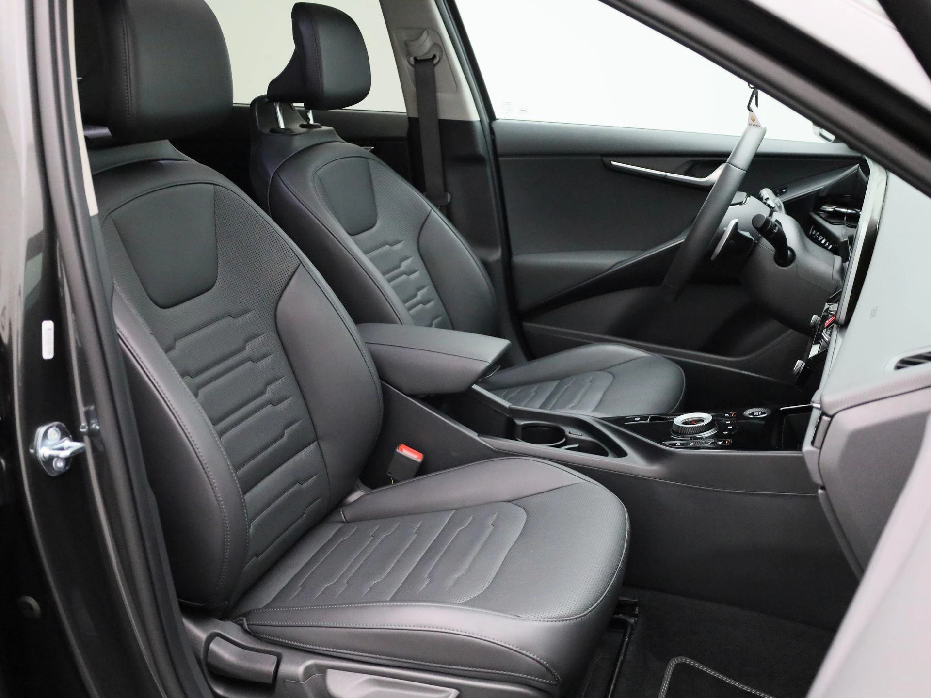 Kia-Niro-image-31