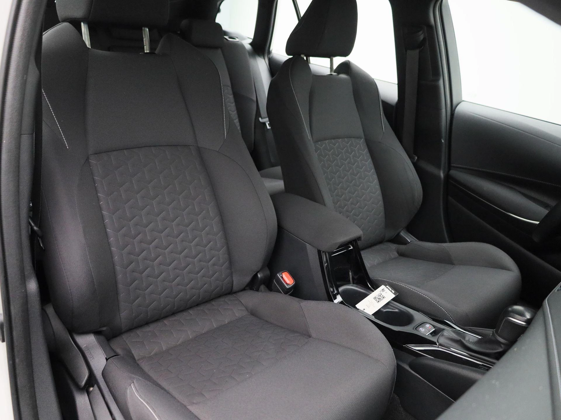 Toyota-Corolla Touring Sports-image-31