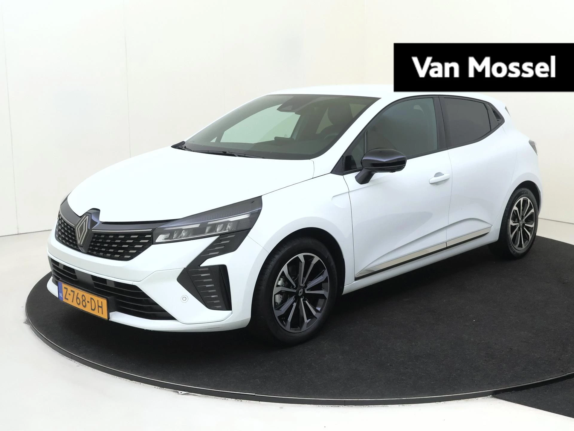 Renault-Clio-image-0