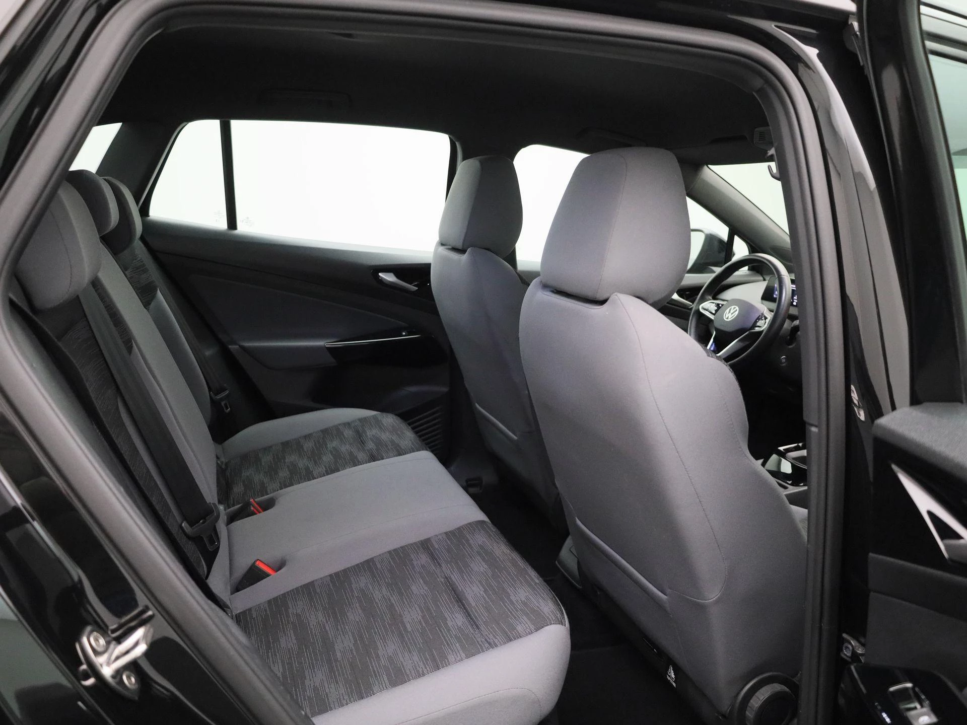 Volkswagen-ID.4-image-37