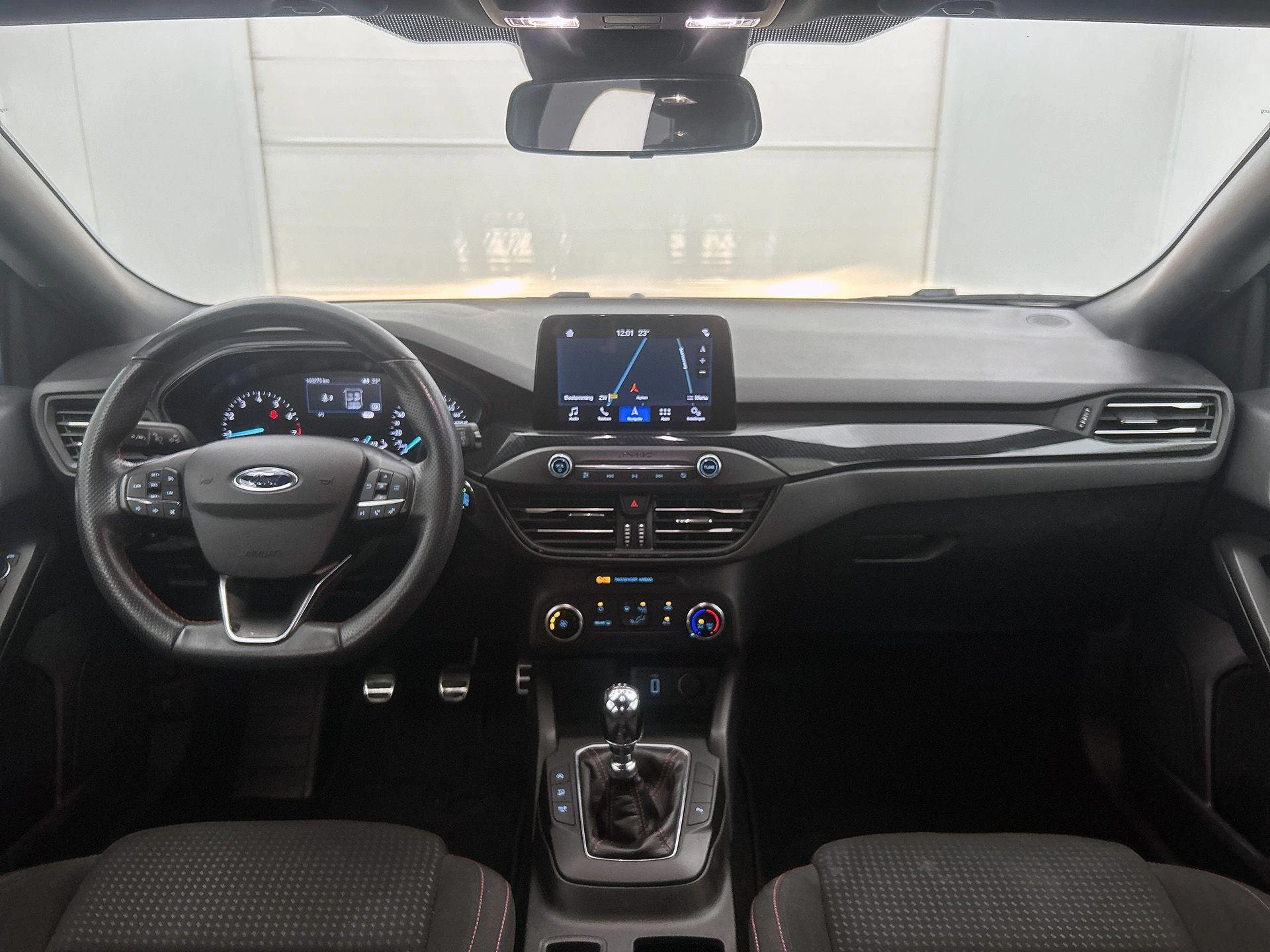 Ford Focus Wagon 1.0 EcoBoost ST Line Business