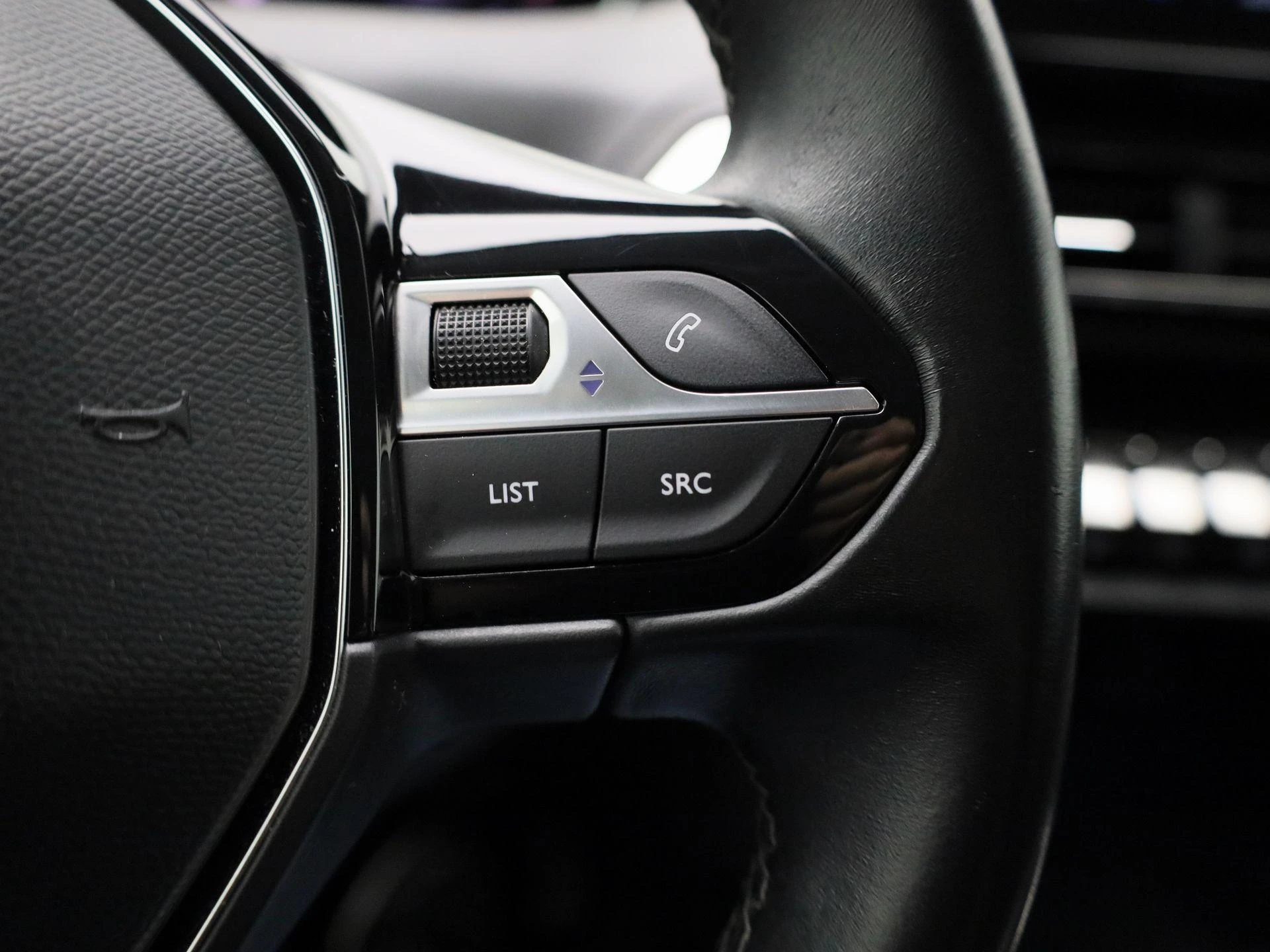 Peugeot-3008-image-15