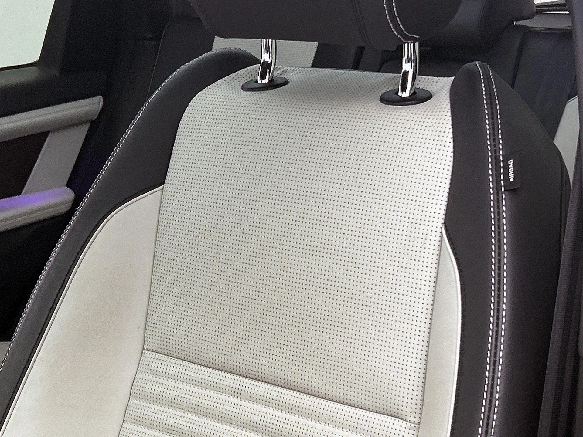 Land Rover-Discovery Sport-image-14