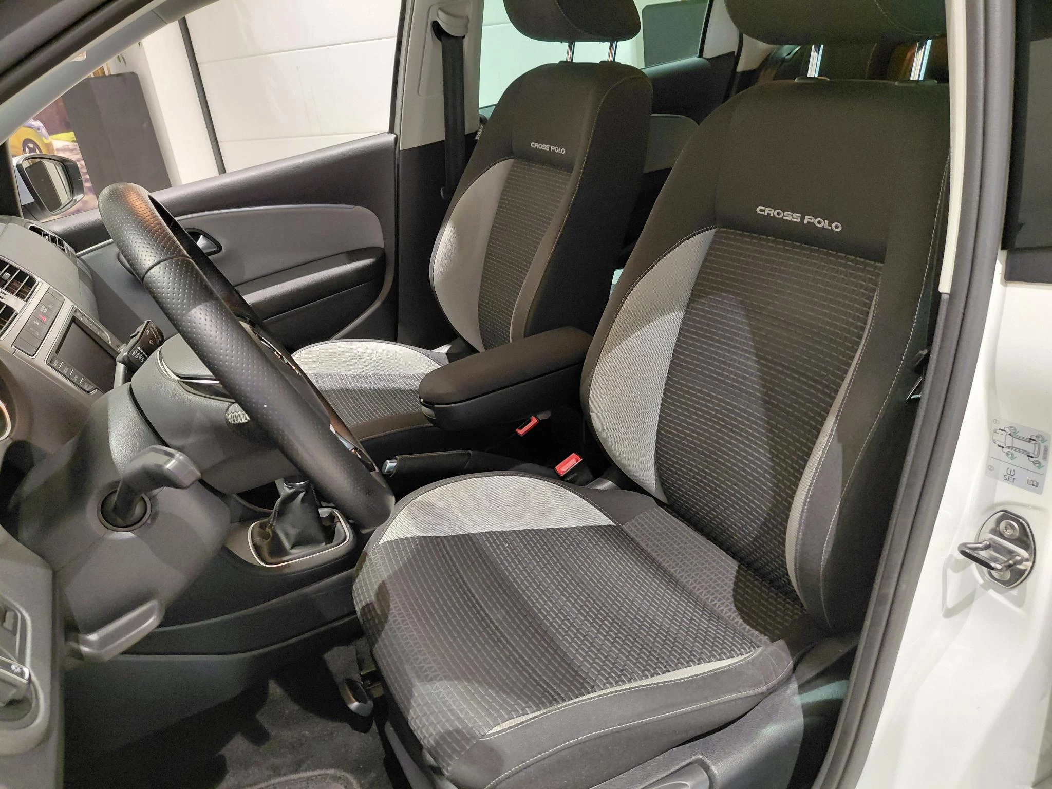 Volkswagen Polo 1.2 TSI Cross