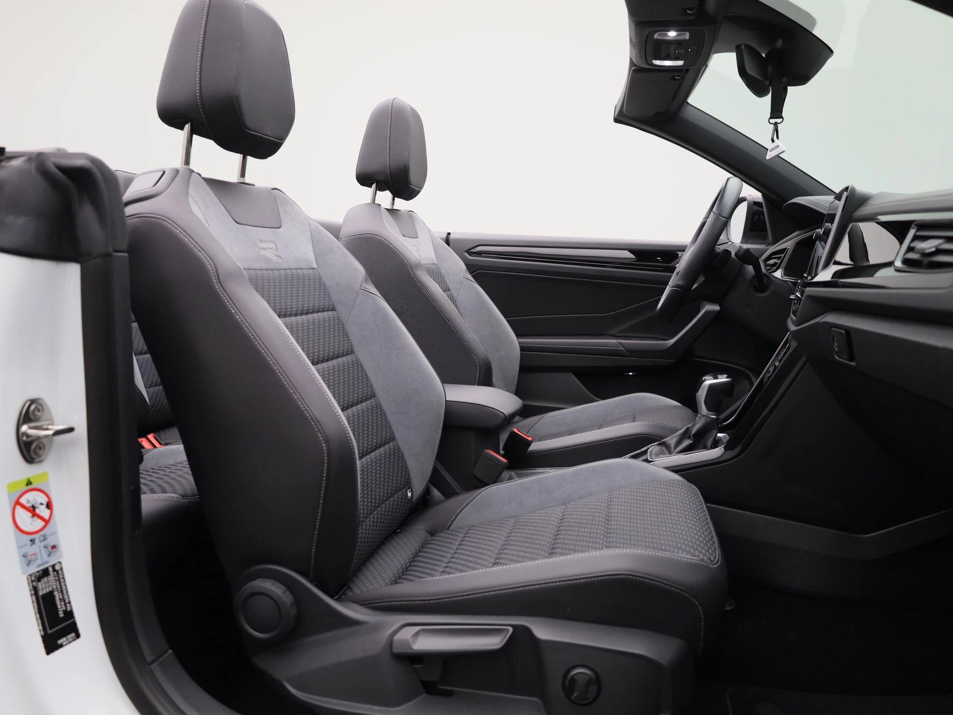 Volkswagen T-Roc Cabrio 1.5 TSI R-Line 150 PK|