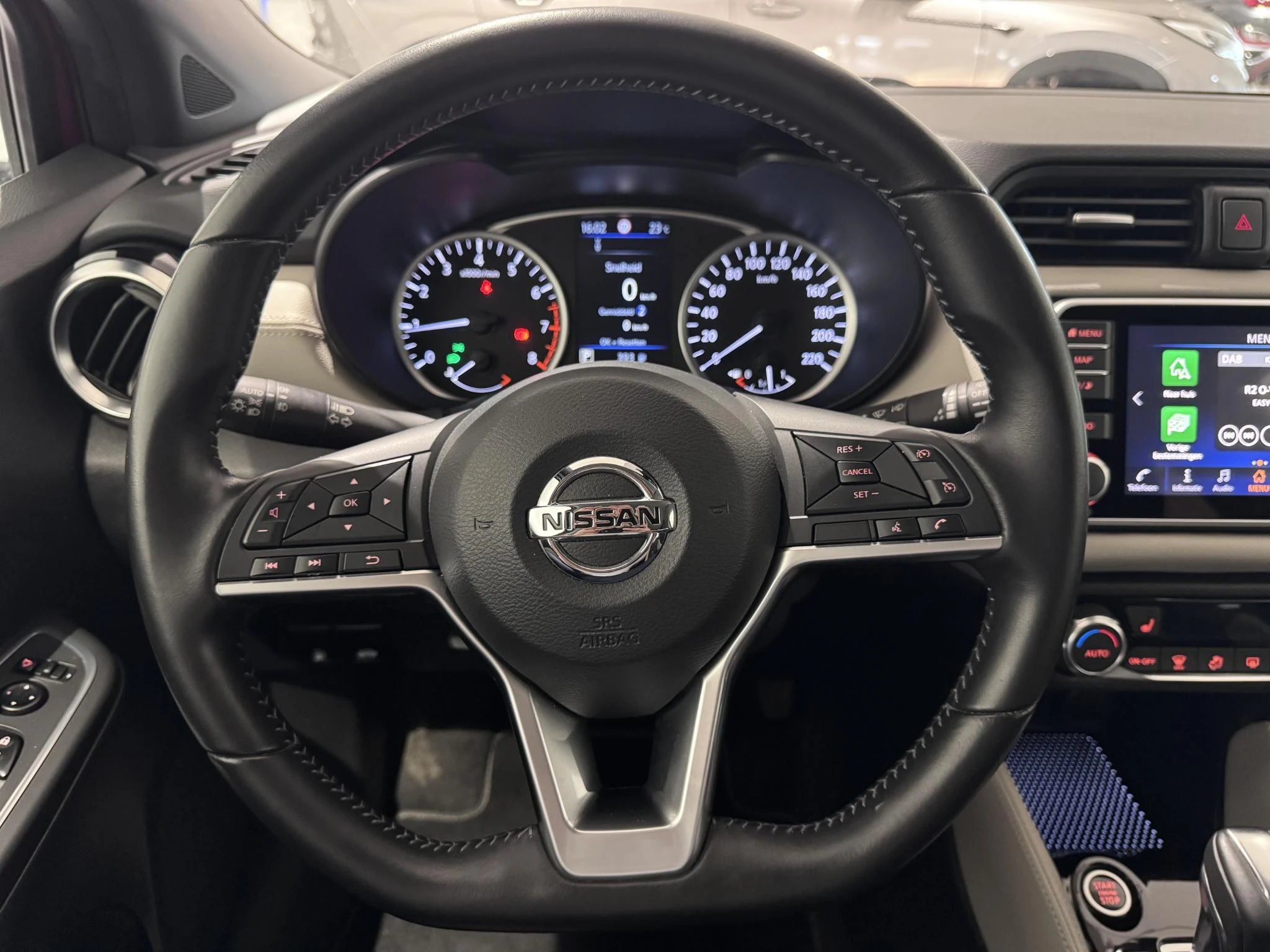 Nissan-Micra-image-13