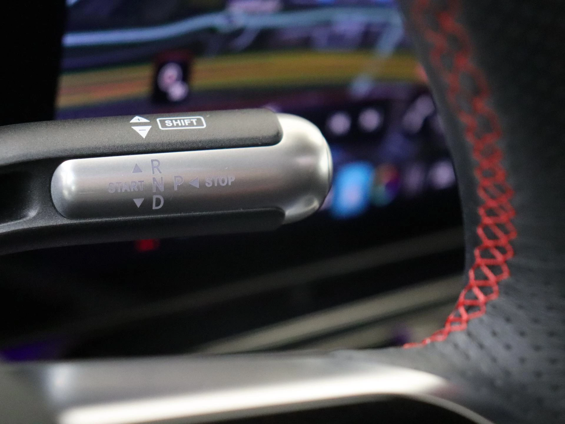 Mercedes-Benz-CLA-image-16