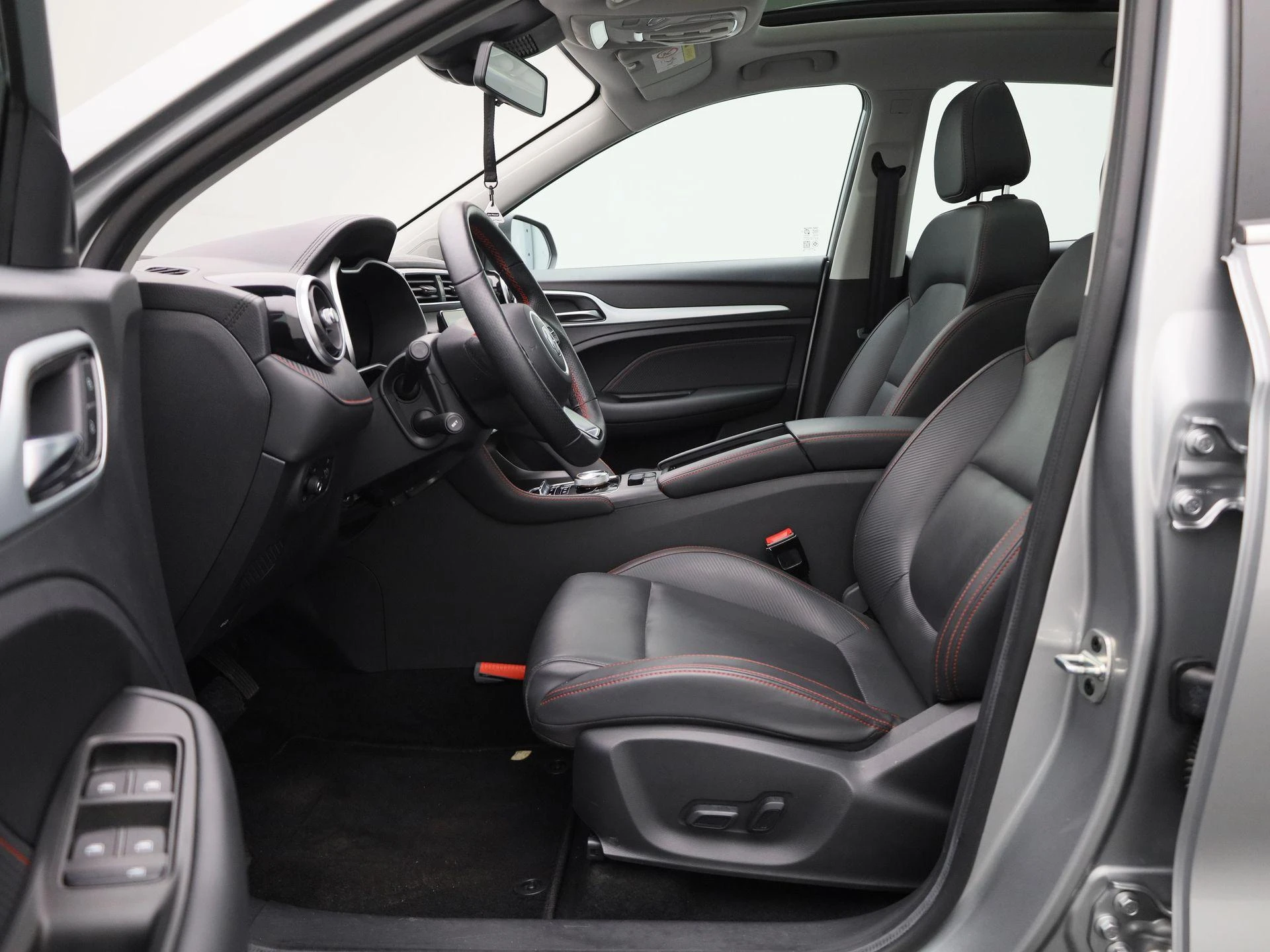 MG ZS EV MG EV Long Range Luxury 70 kWh