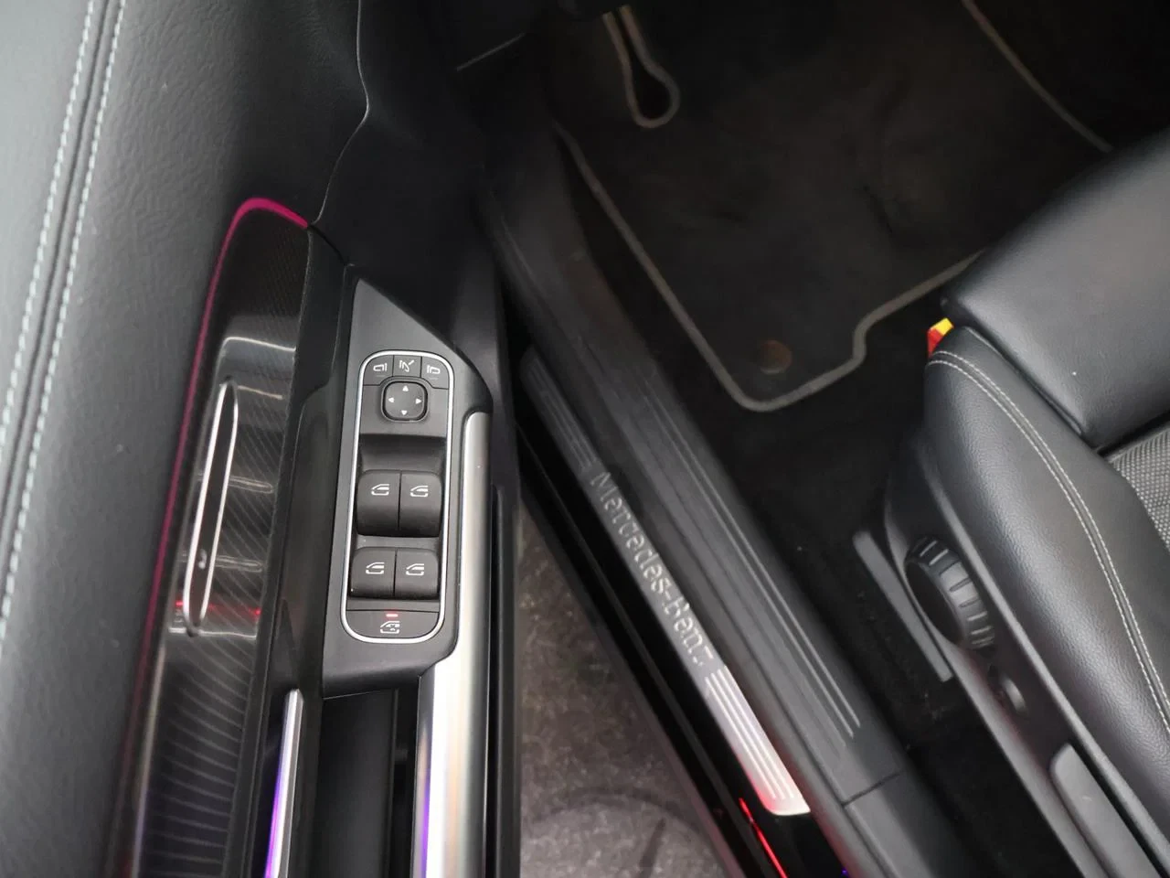 Mercedes-Benz-EQA-image-7