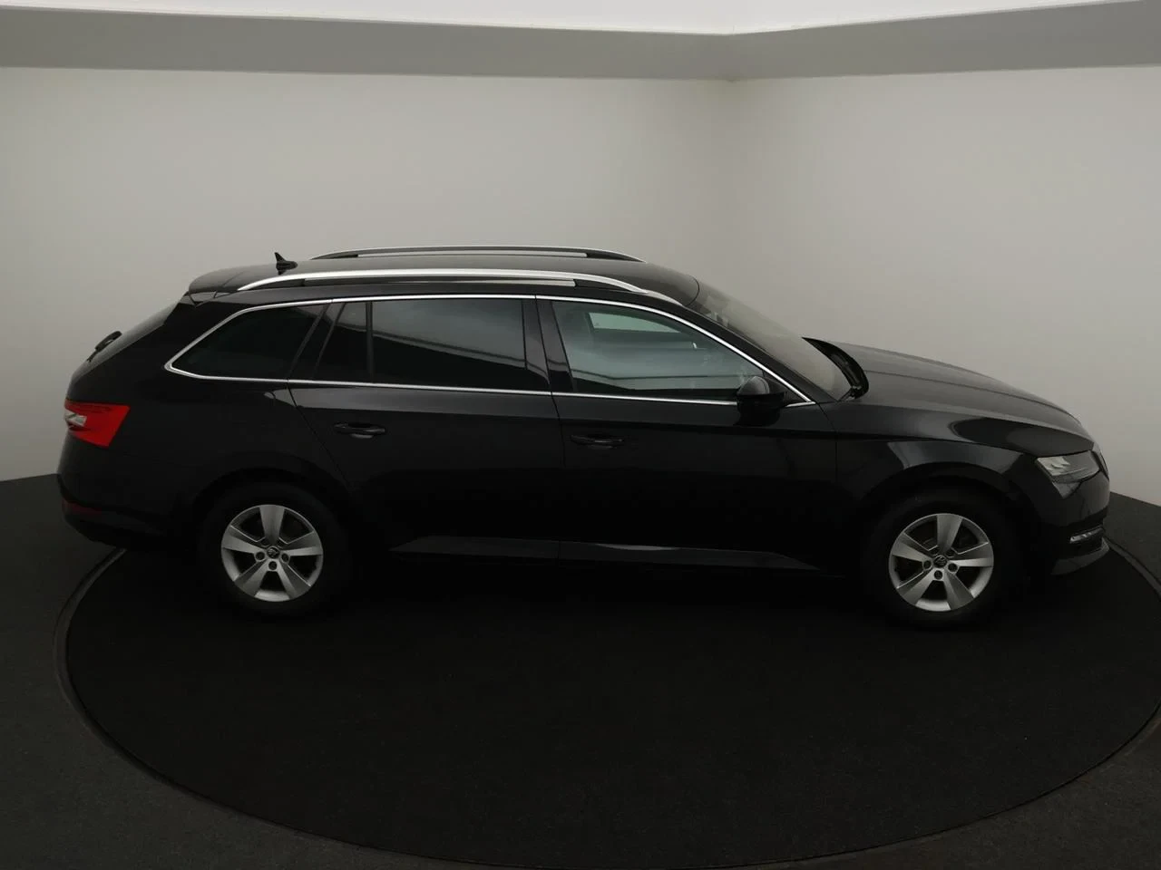 Škoda-Superb-image-17