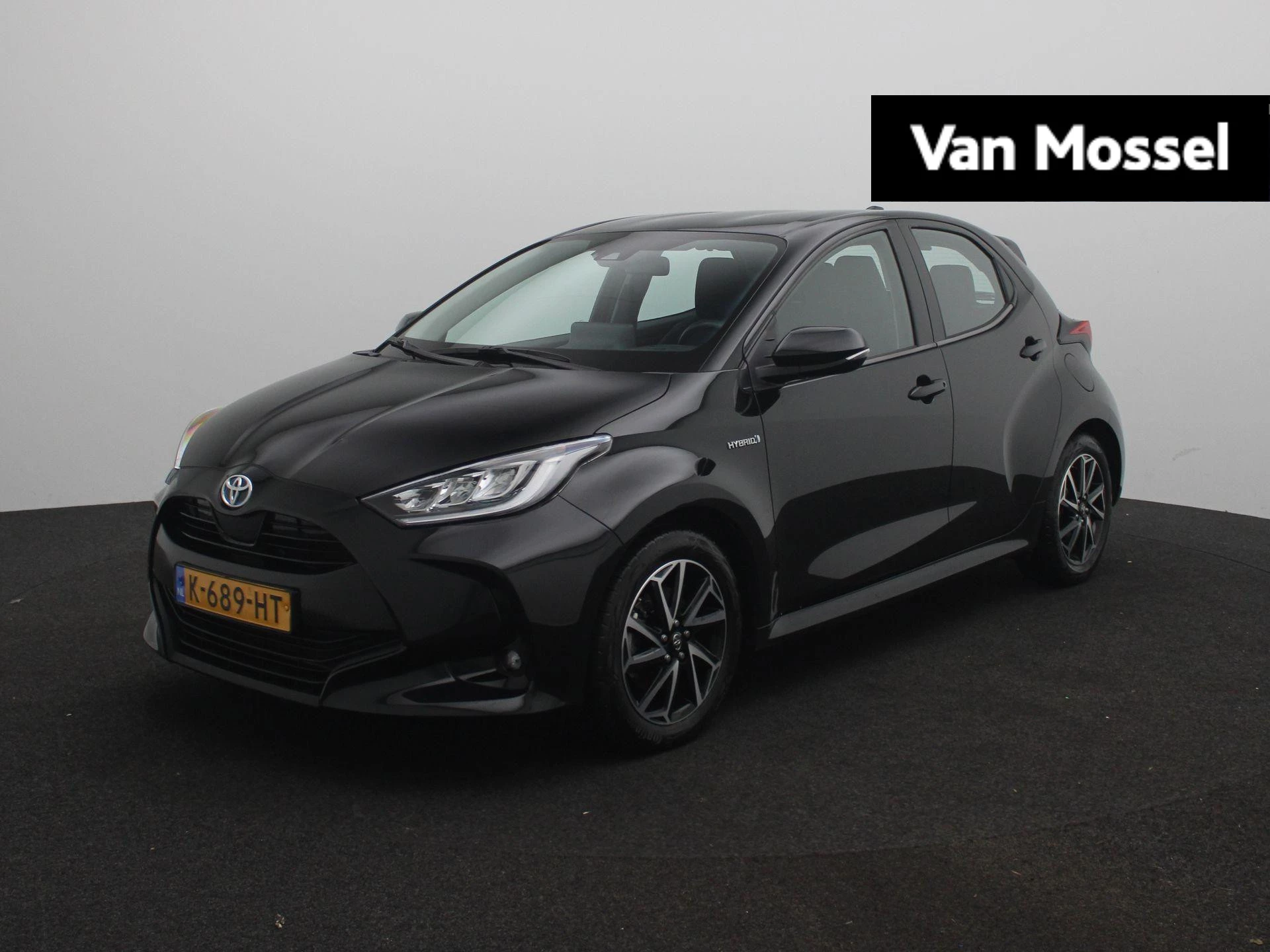 Toyota-Yaris-image-0