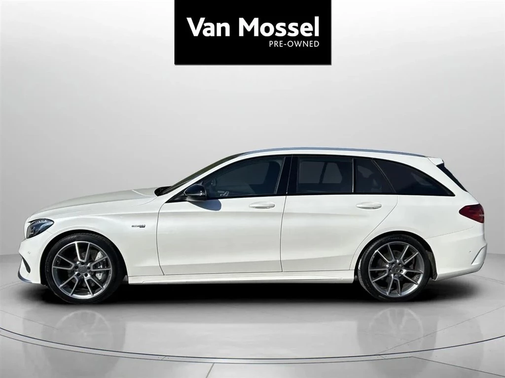 Mercedes-Benz-C-Klasse-image-7