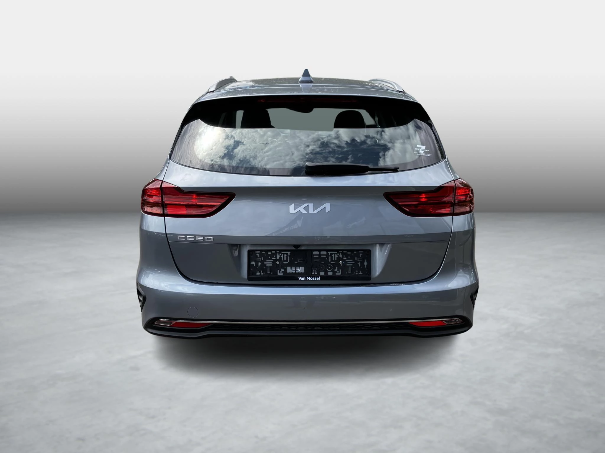Kia-Ceed Sportswagon-image-2