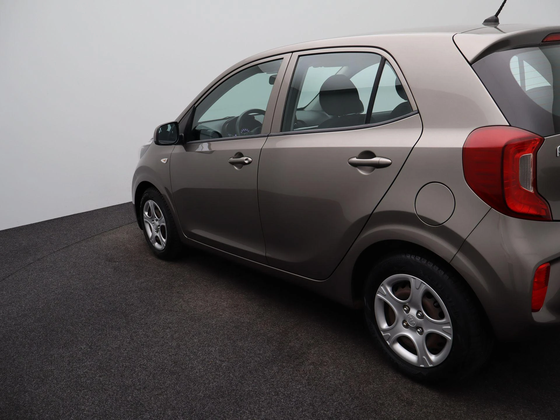 Kia-Picanto-image-33