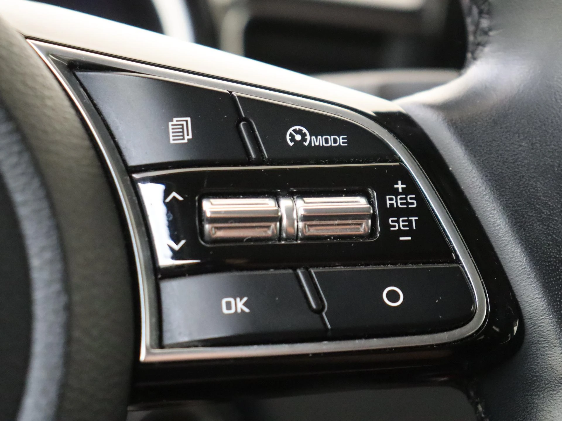 Kia-Ceed Sportswagon-image-12