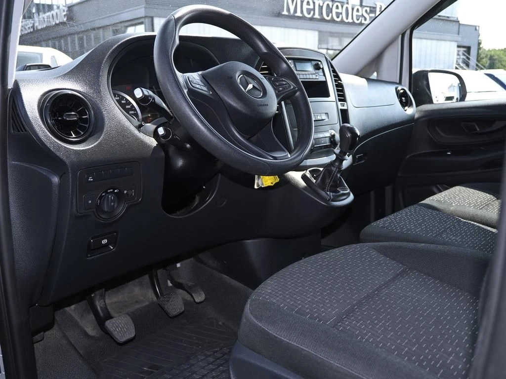 Mercedes-Benz-Vito 116-image-7