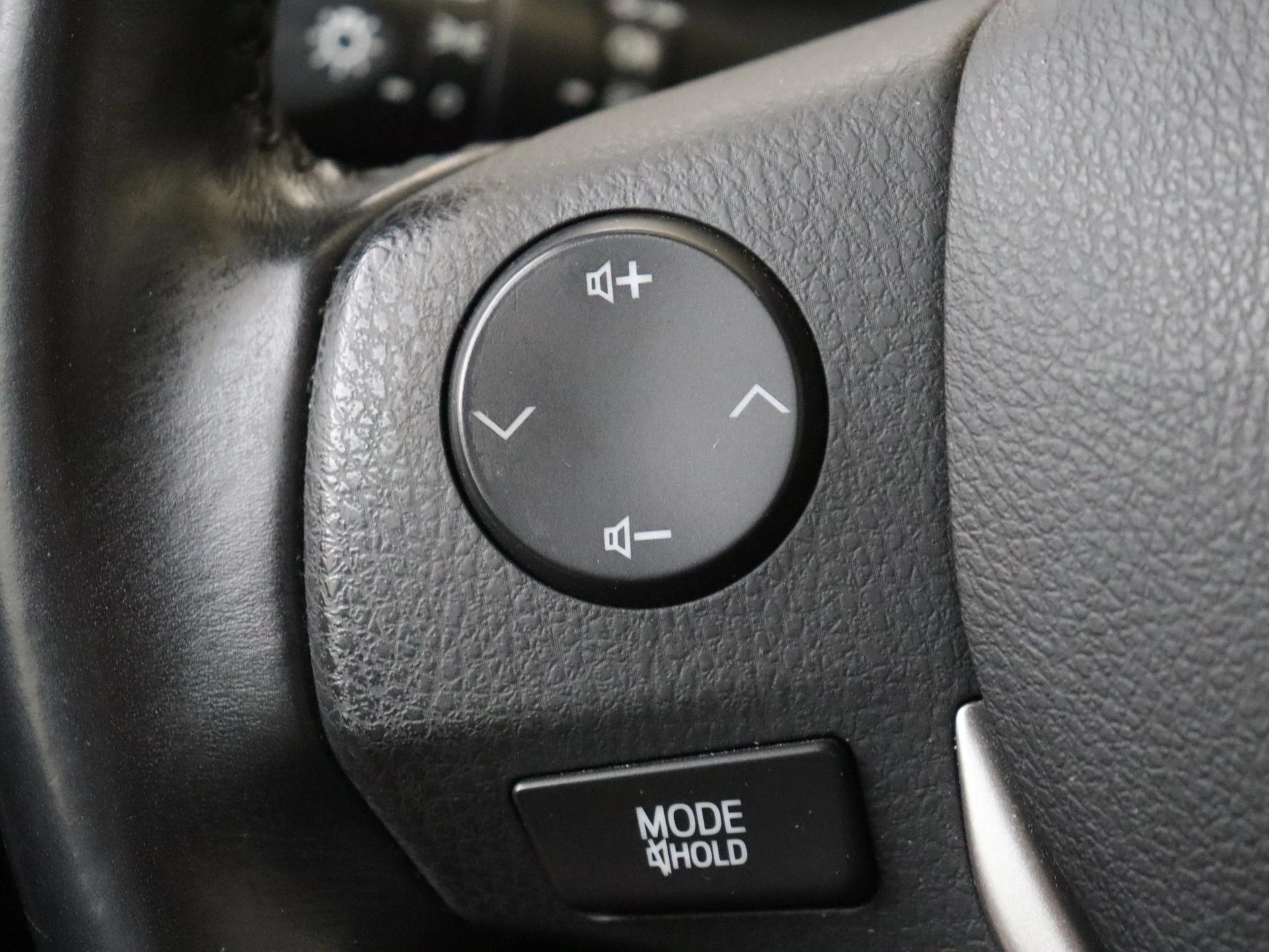 Toyota Auris 1.3 Now