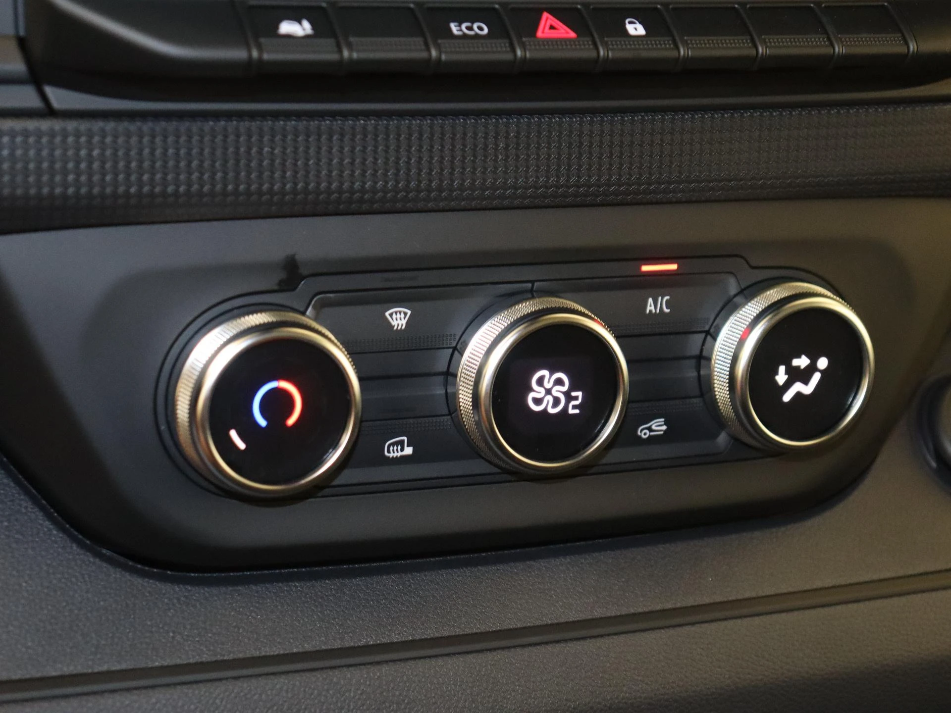 Renault-Trafic-image-17