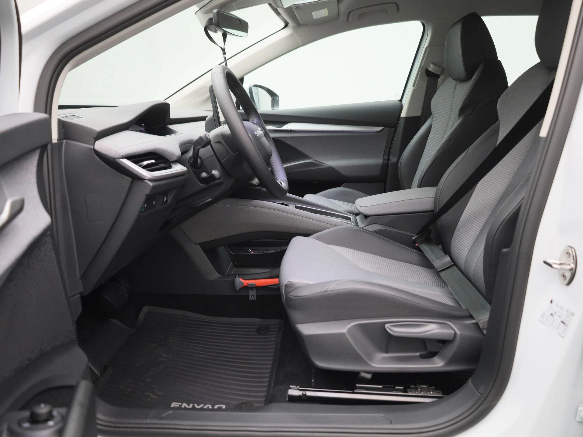 Škoda-Enyaq iV-image-10