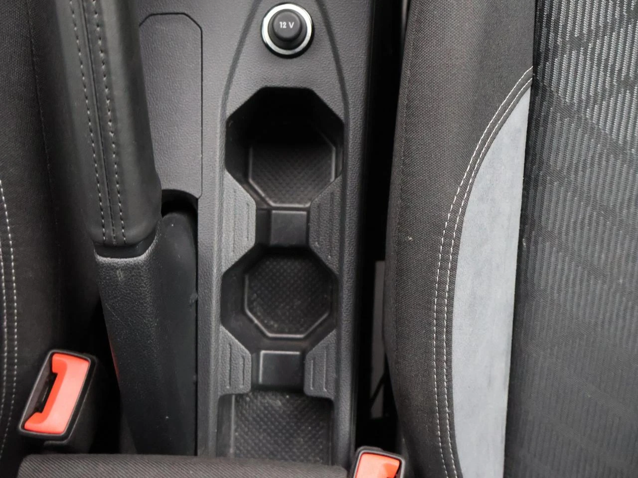 Volkswagen-Taigo-image-11