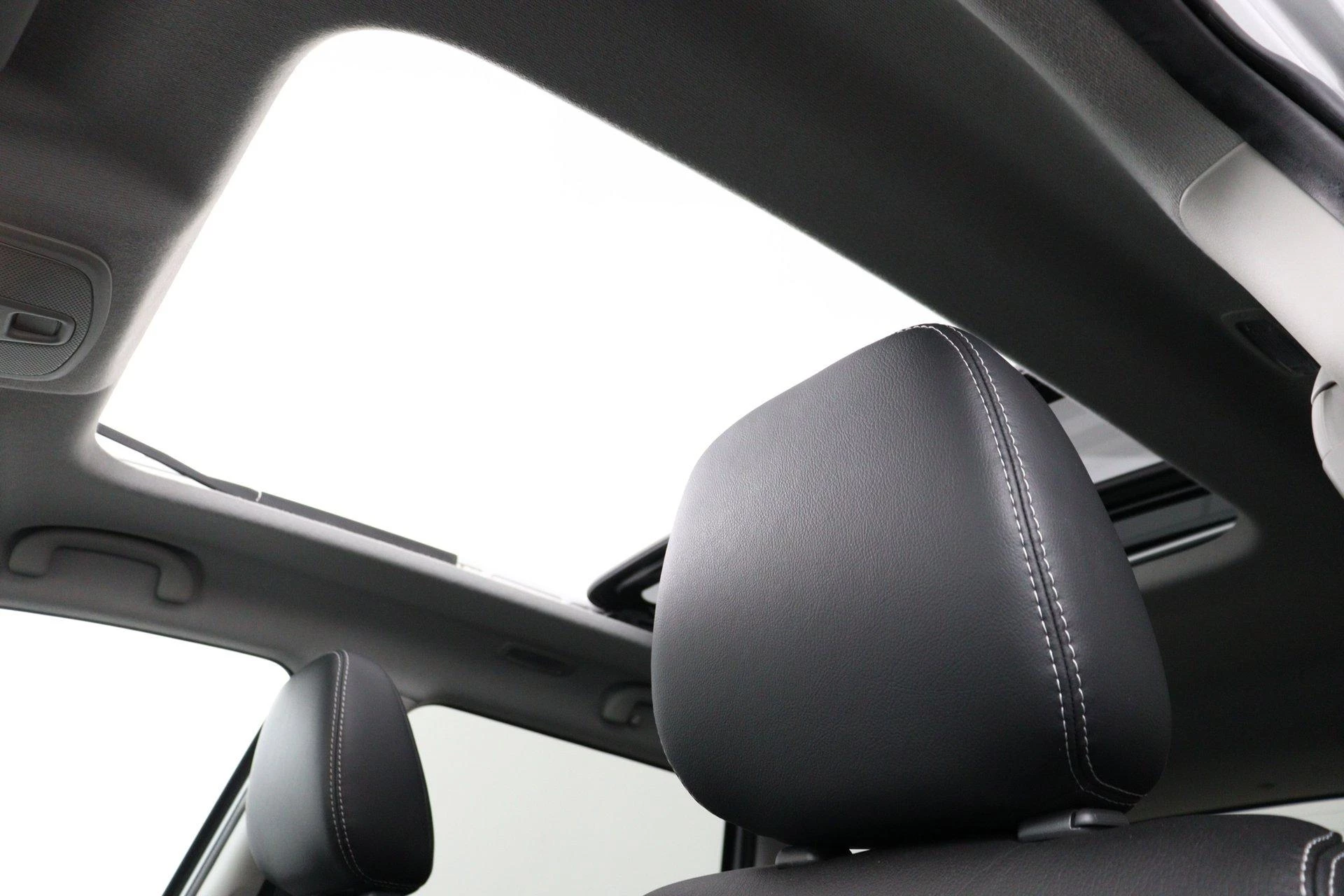 Suzuki-Vitara-image-35