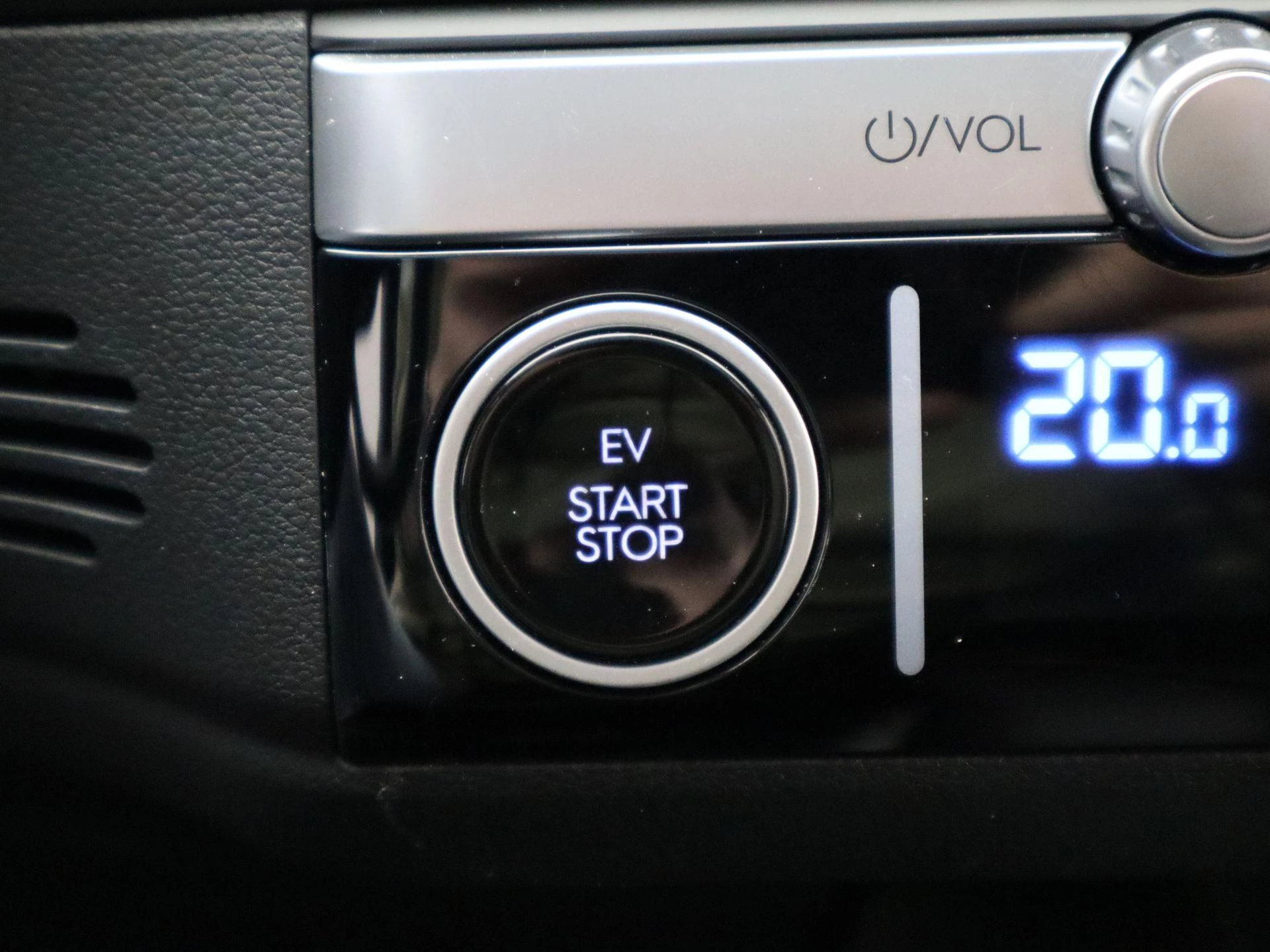 Hyundai-IONIQ 6-image-17