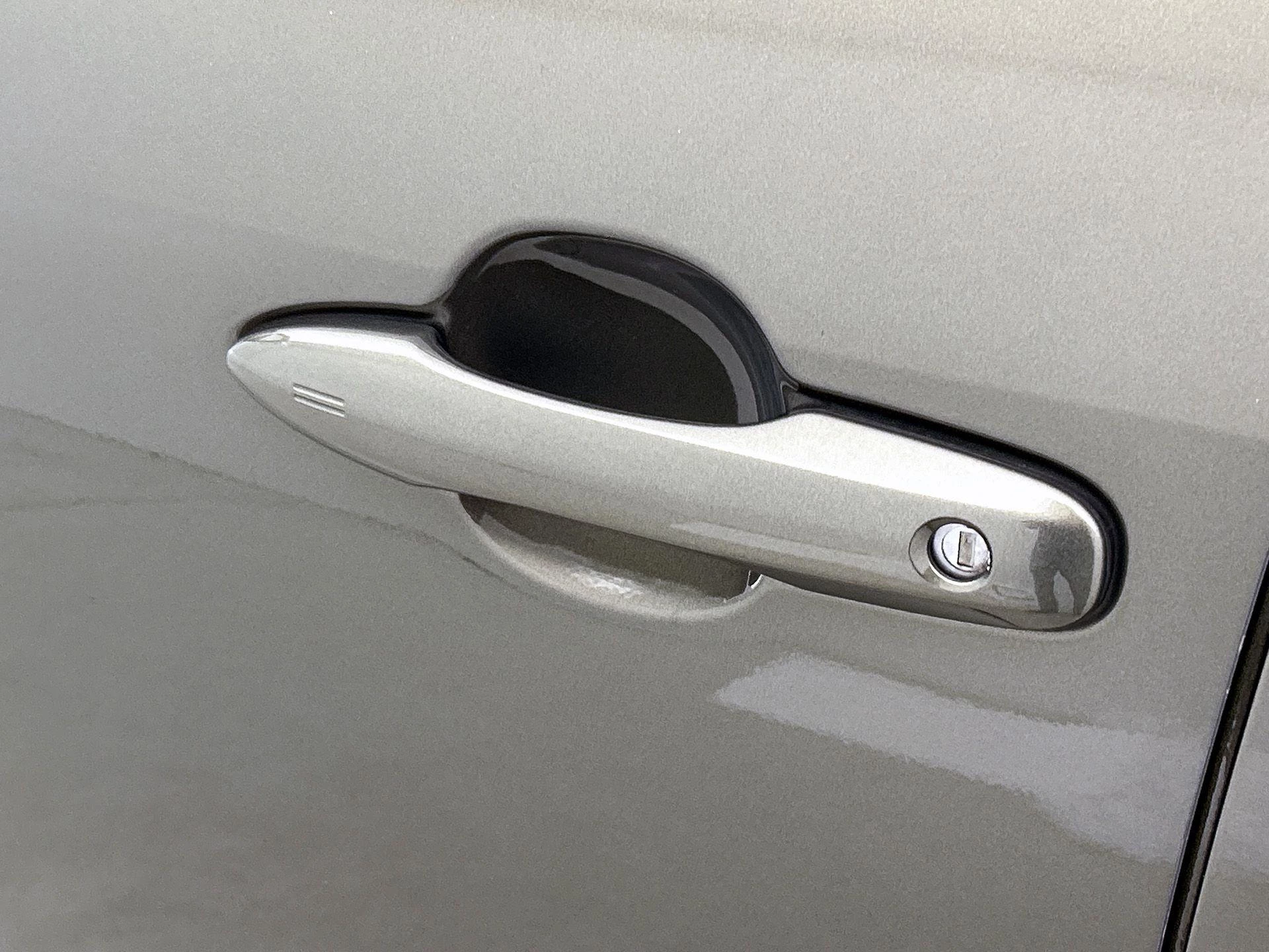 Toyota-Yaris Cross-image-16