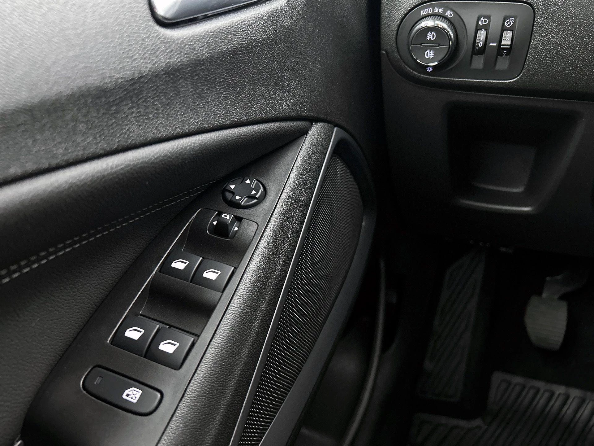 Opel-Crossland-image-28