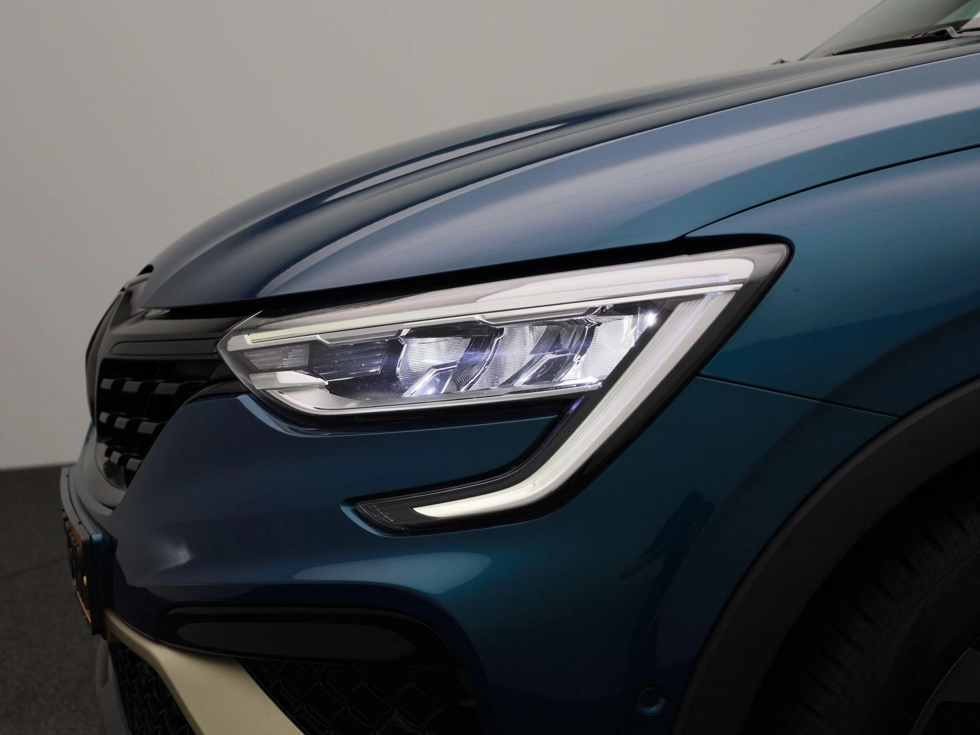 Renault-Arkana-image-14