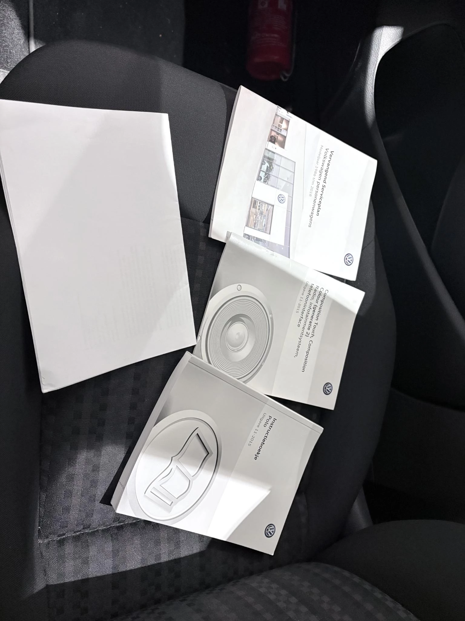 Volkswagen-Polo-image-26