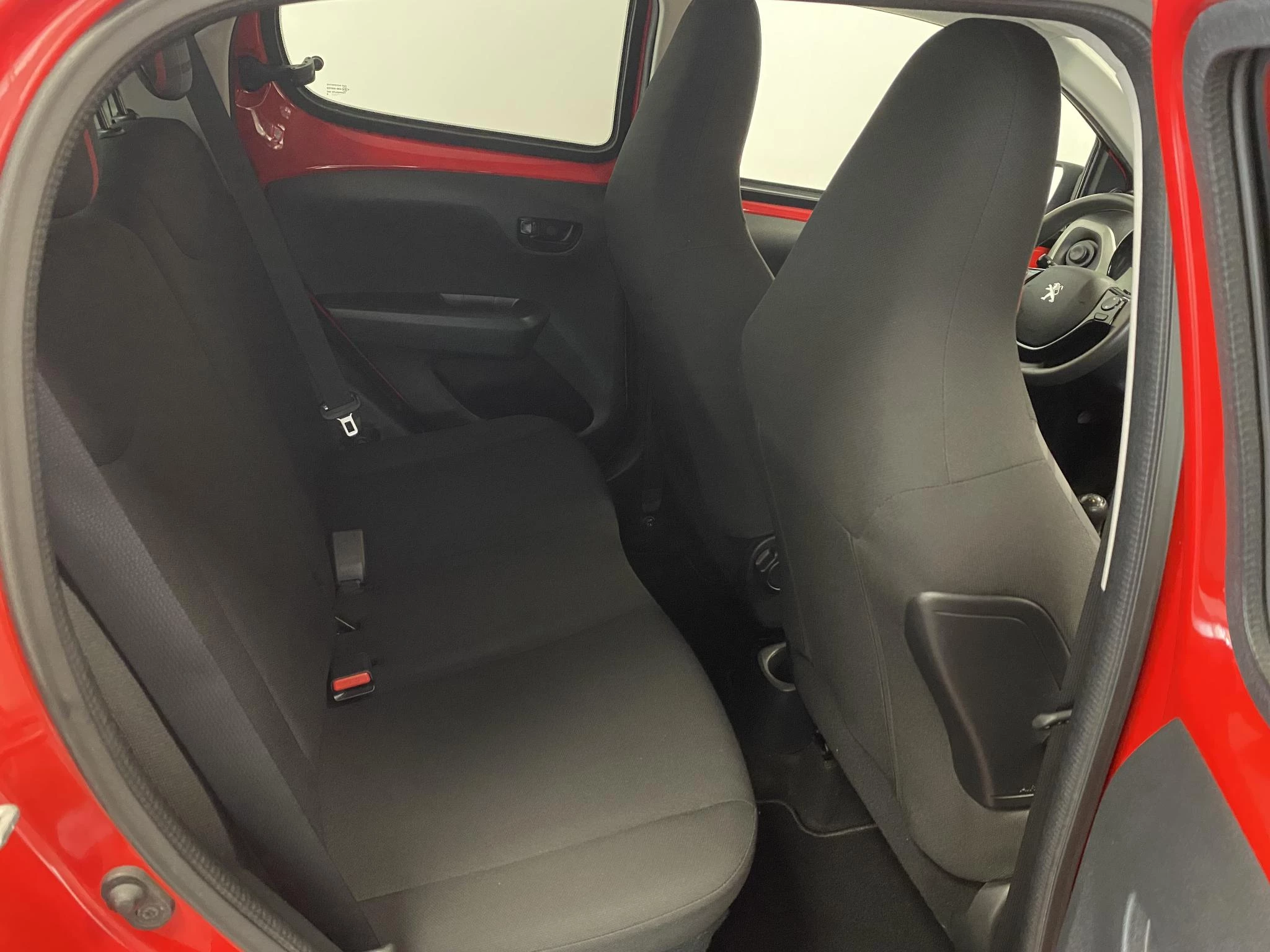 Peugeot-108-image-12